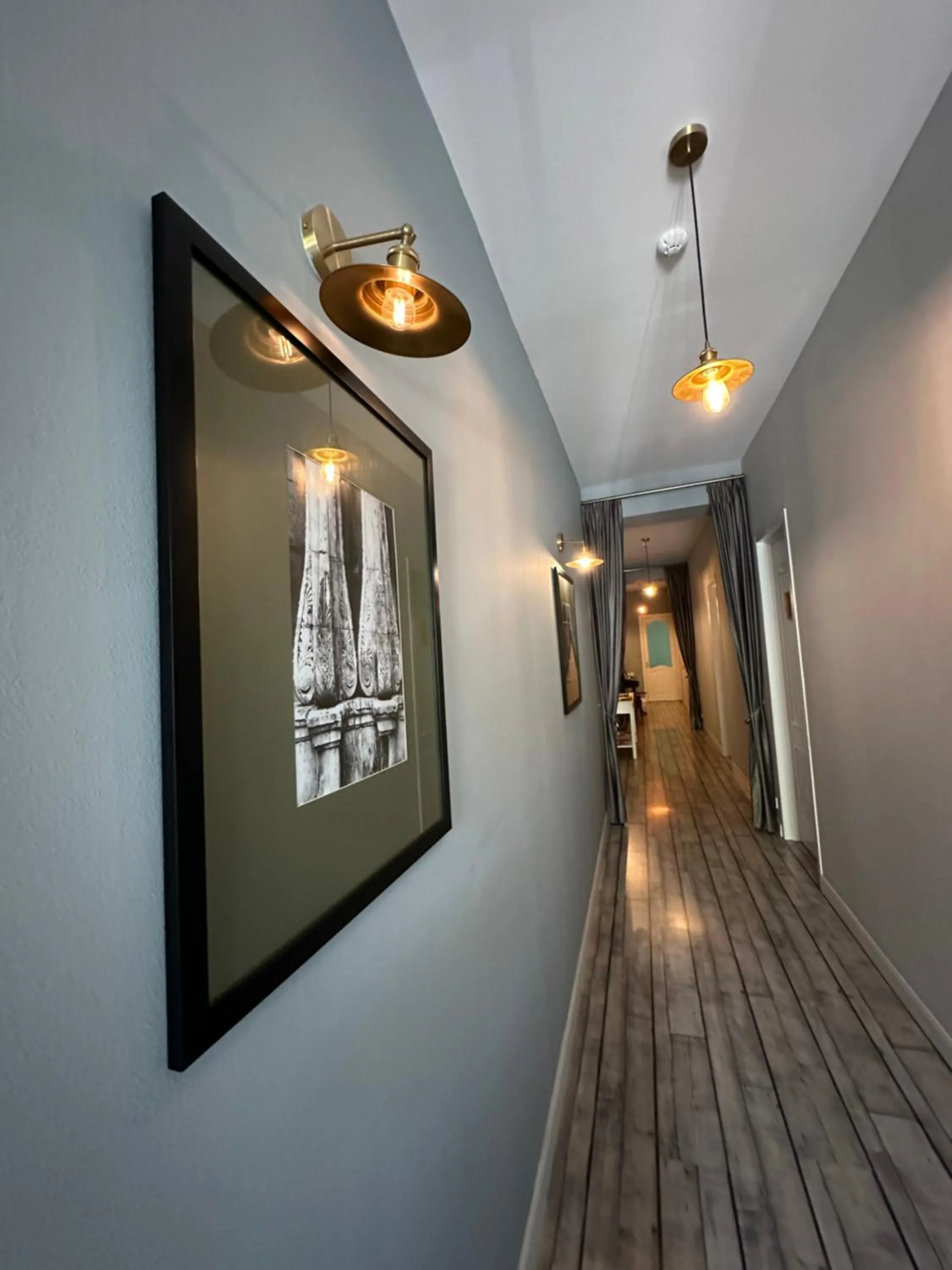 Decorative detail in Hotel Ticiani 13