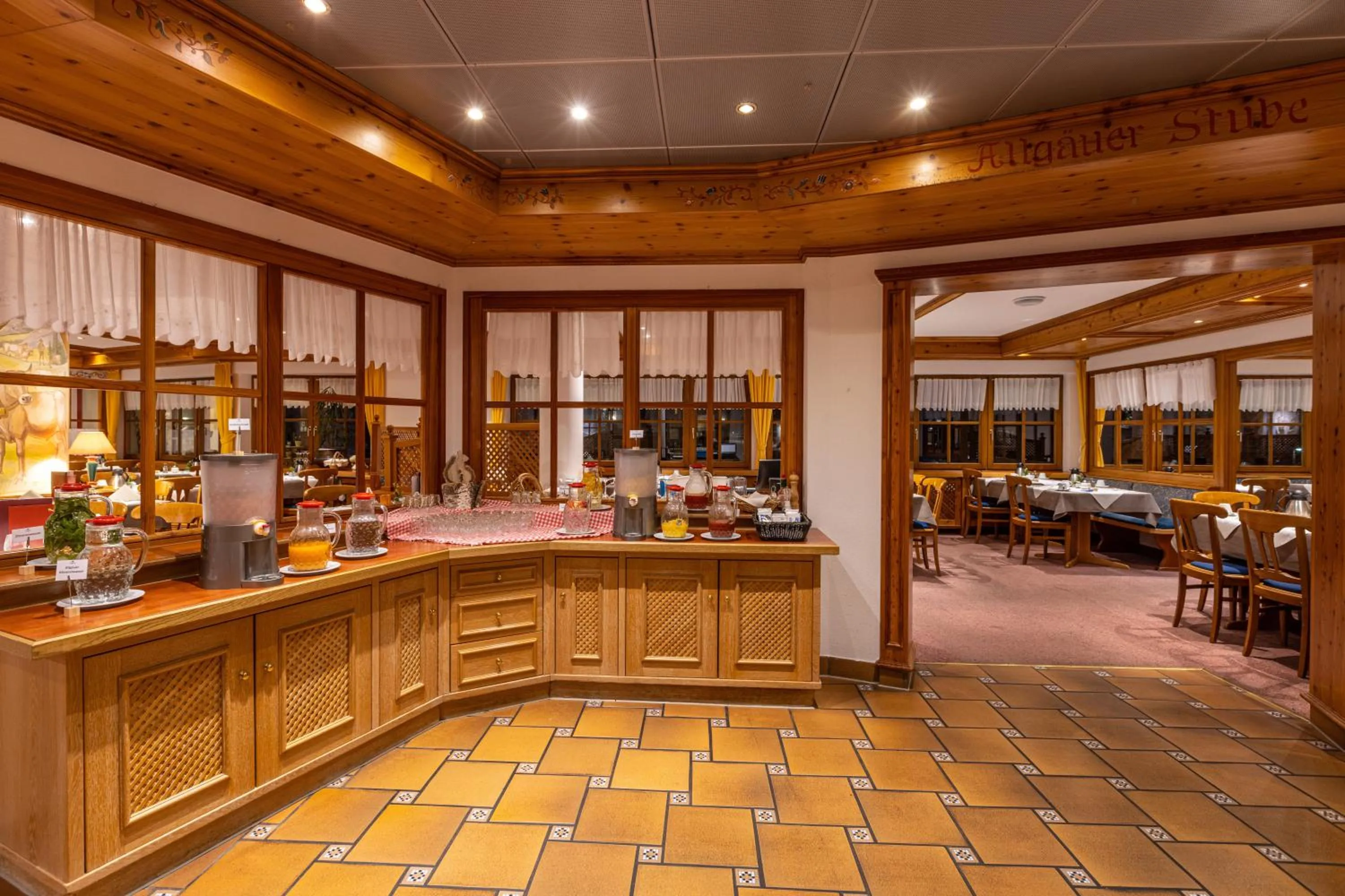 Restaurant/places to eat in IFA Alpenrose Hotel Kleinwalsertal