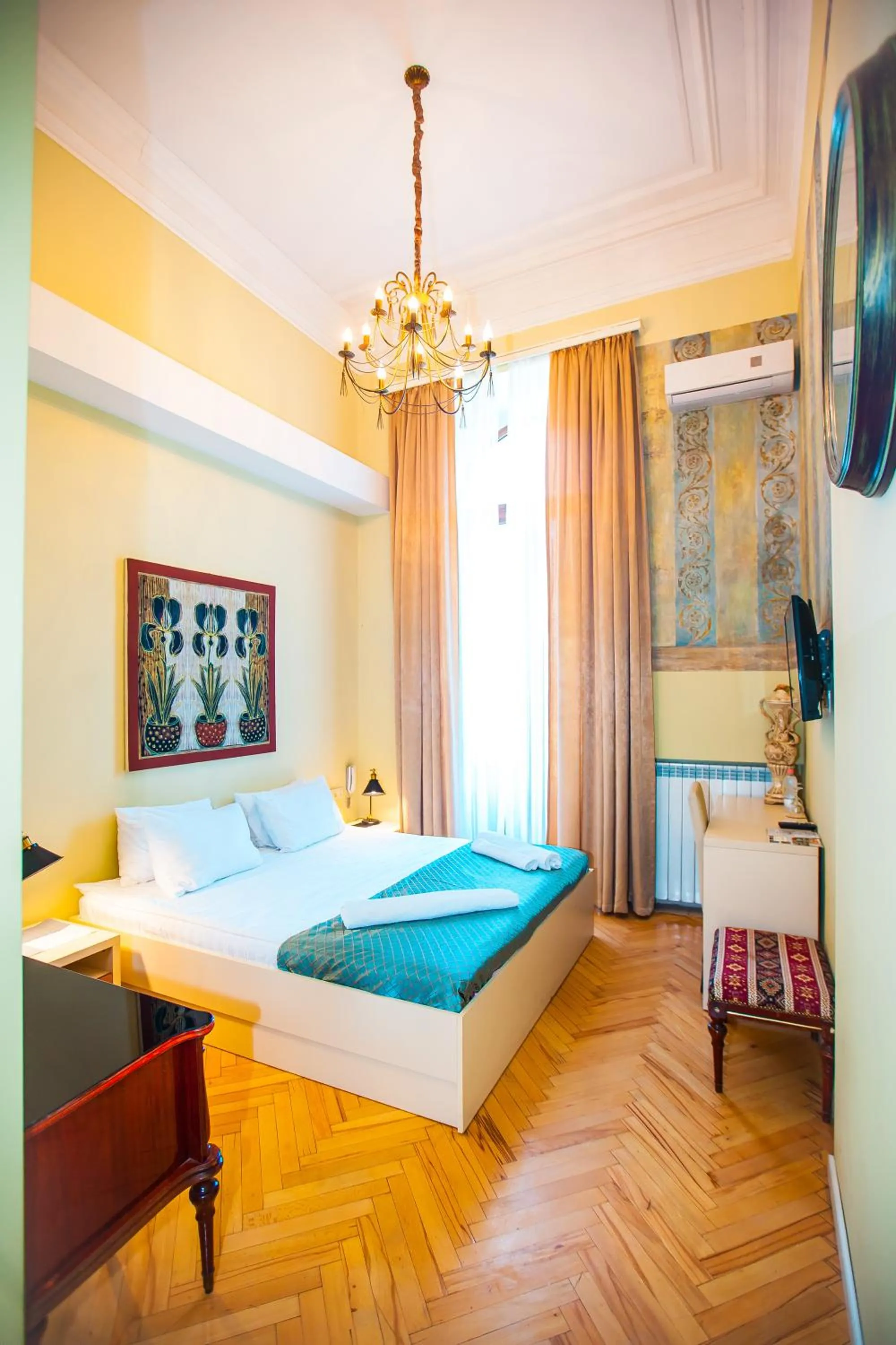 TV and multimedia, Bed in Rustaveli Hotel