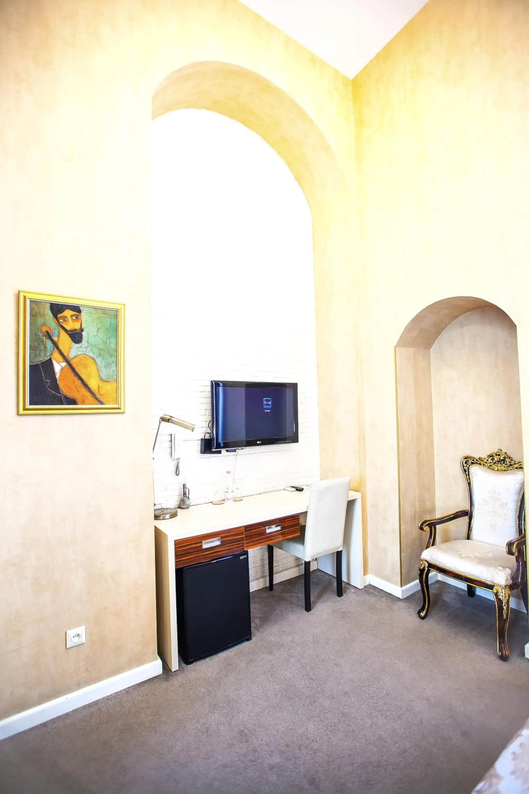 Living room in Rustaveli Hotel