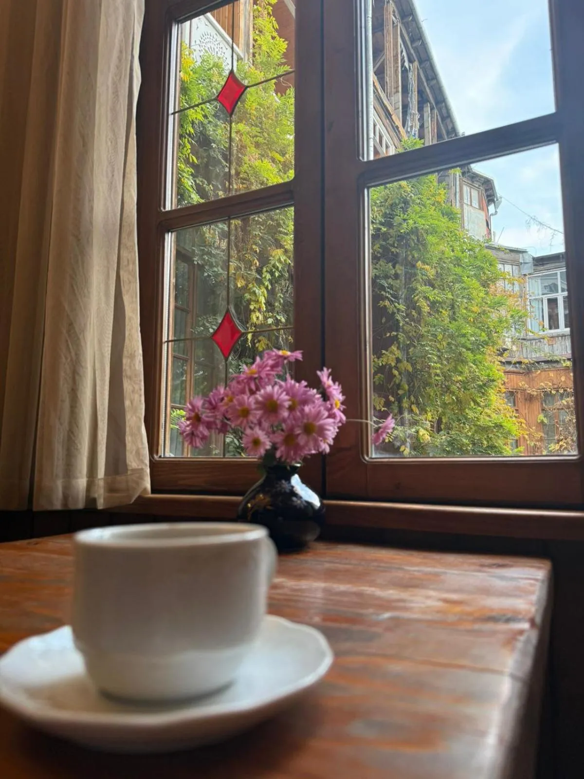 Restaurant/places to eat in Rustaveli Hotel