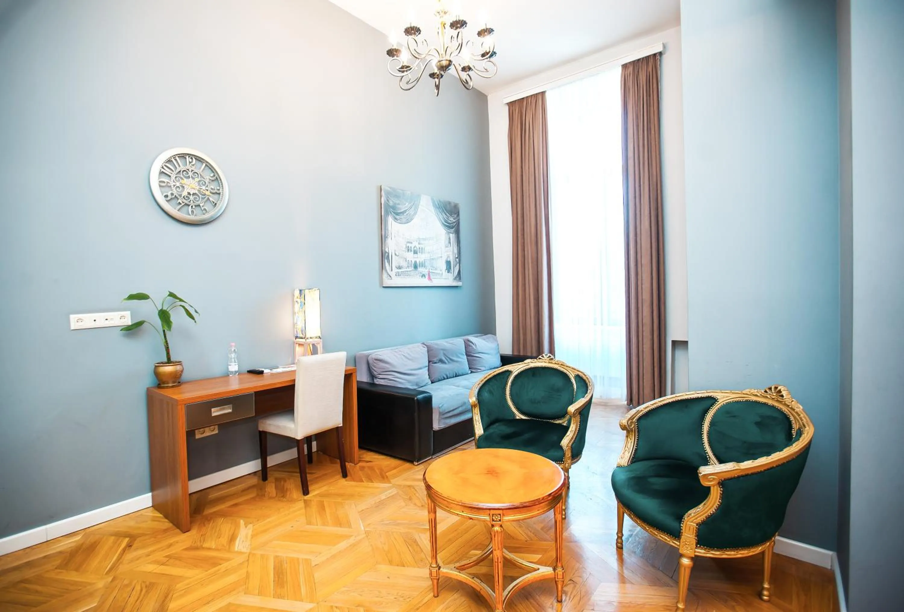 Living room in Rustaveli Hotel