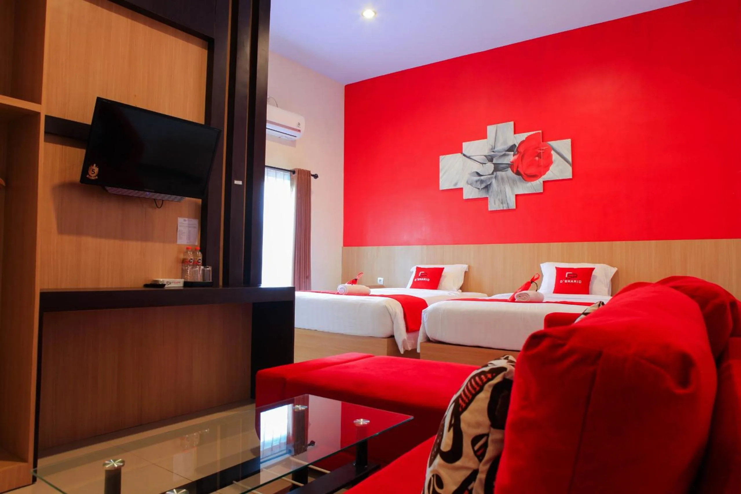 D'SHARIO Hotel Kepanjen