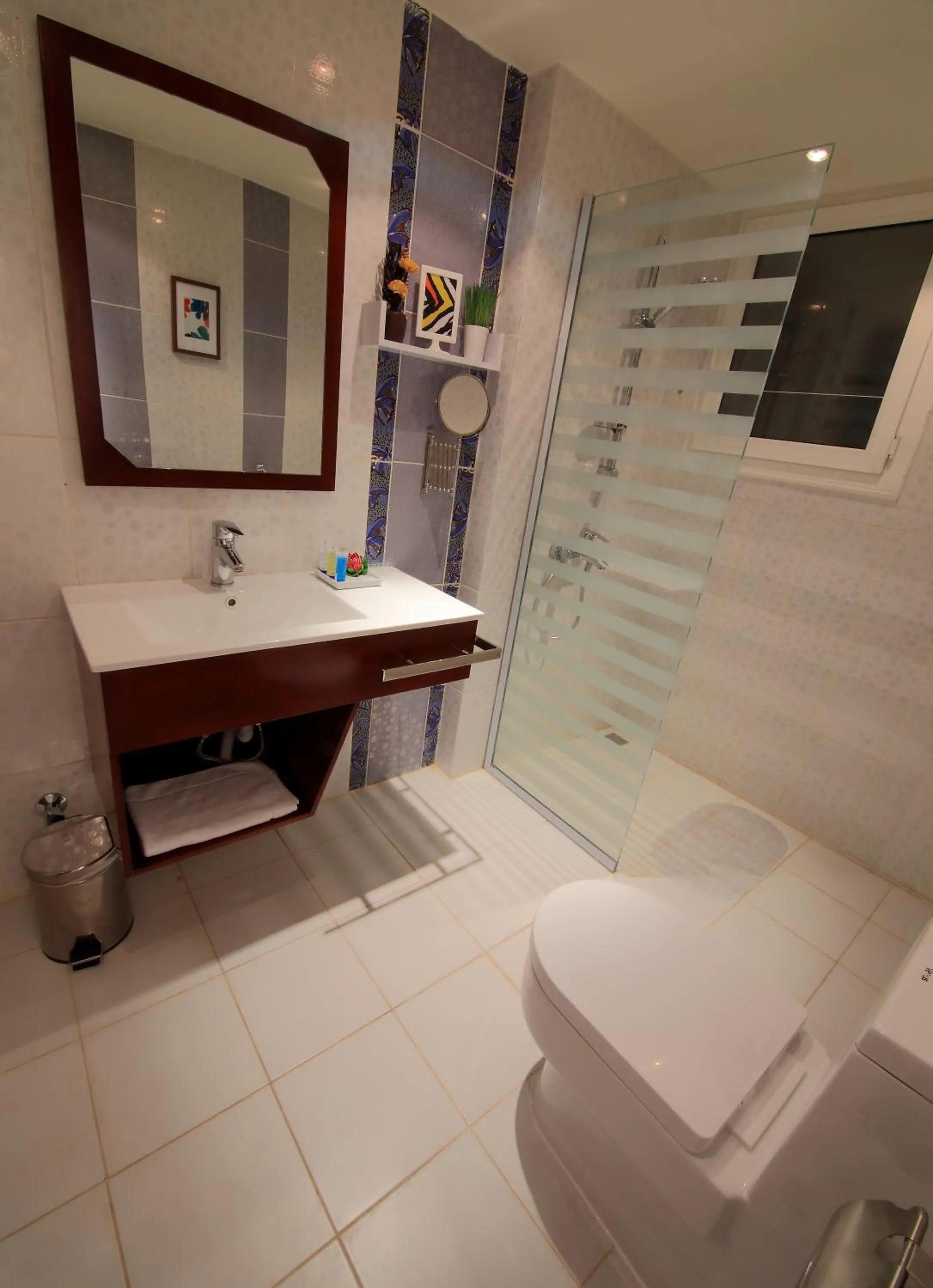Bathroom in Executive Suites