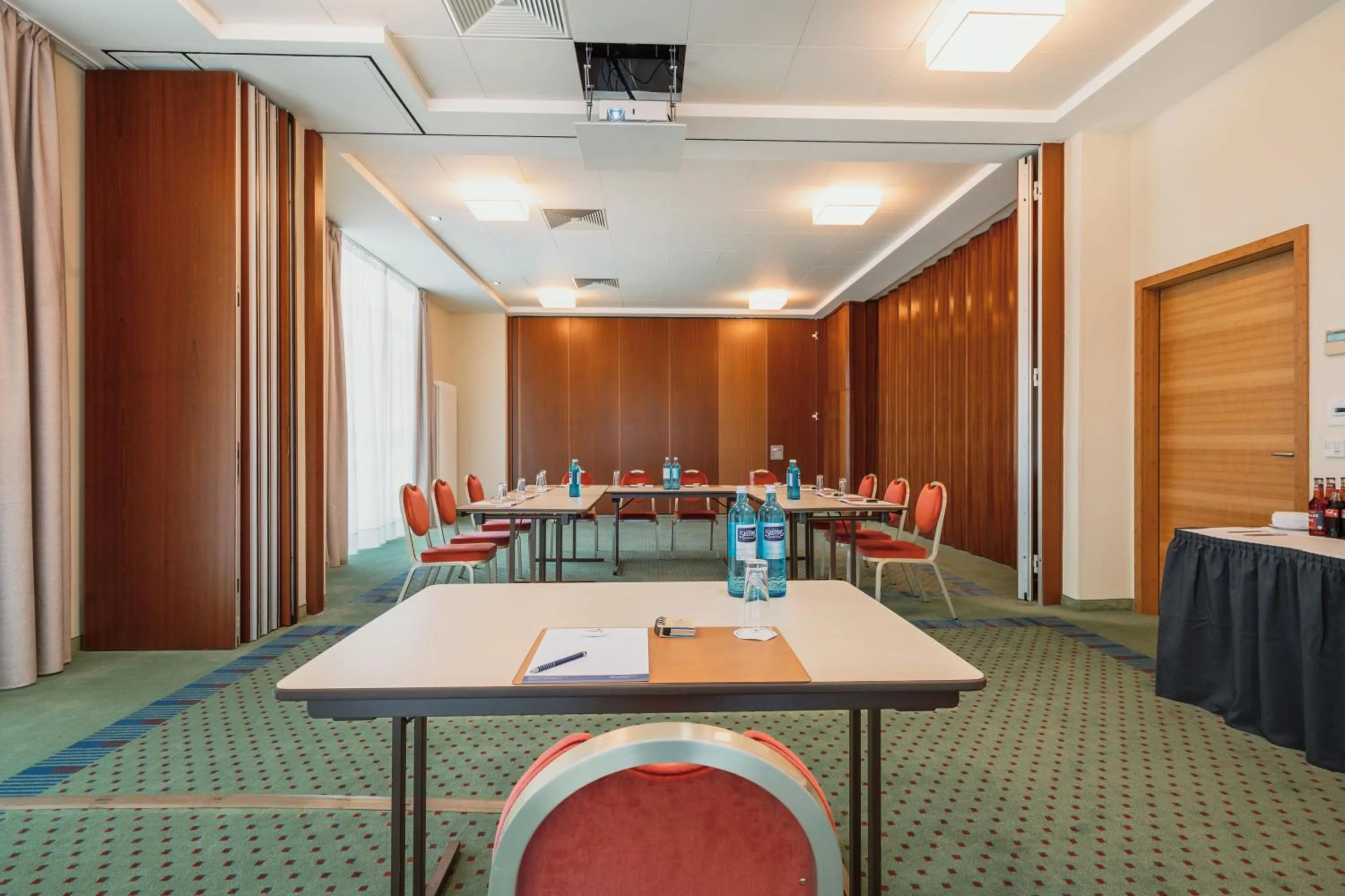 Meeting/conference room in IFA Graal-Müritz Hotel & Spa