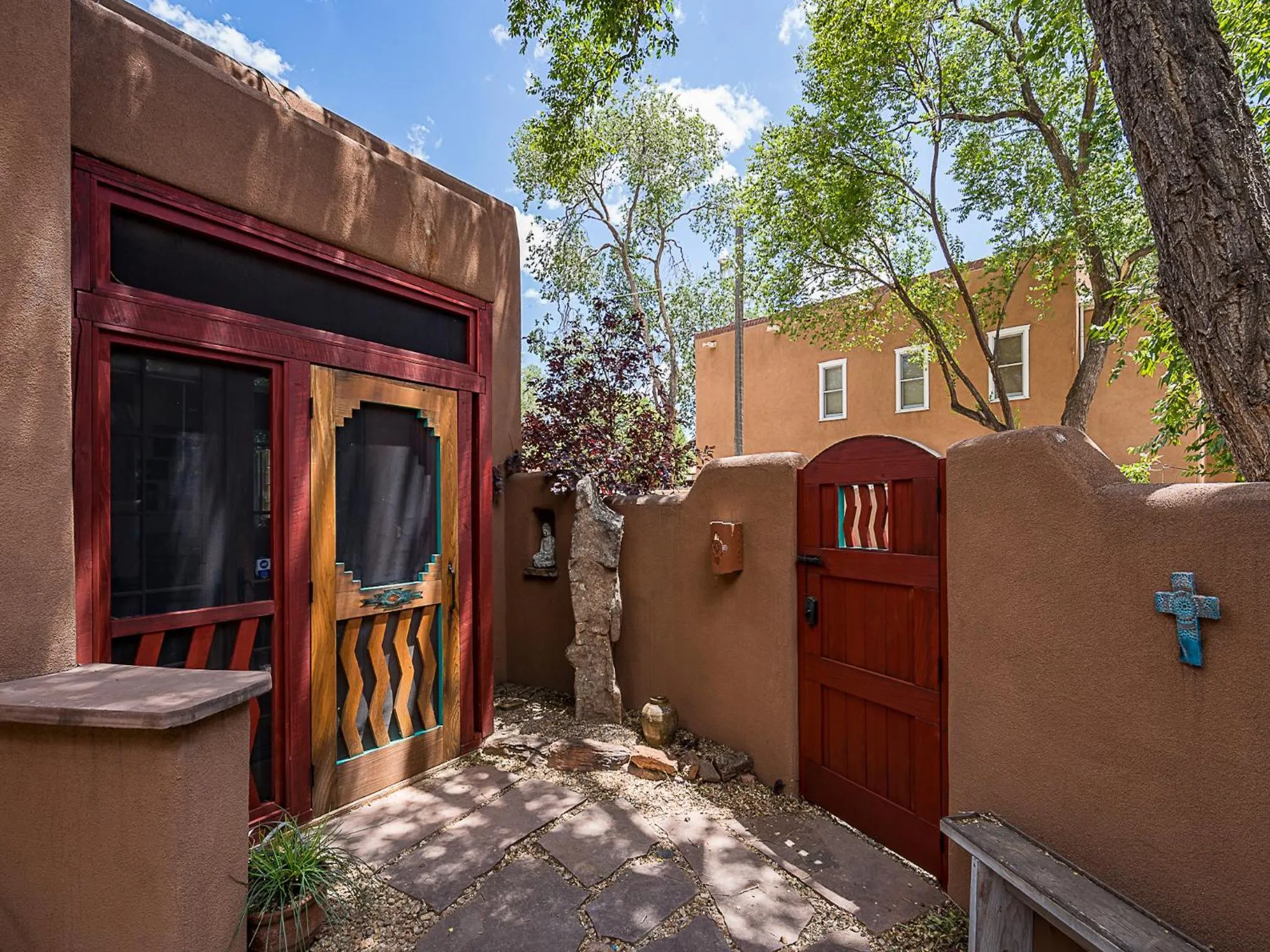 Property building in Deseo de Santa Fe