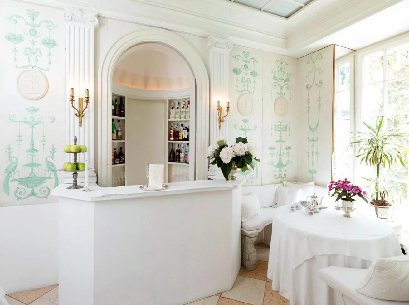 Lounge or bar in Hotel Opera