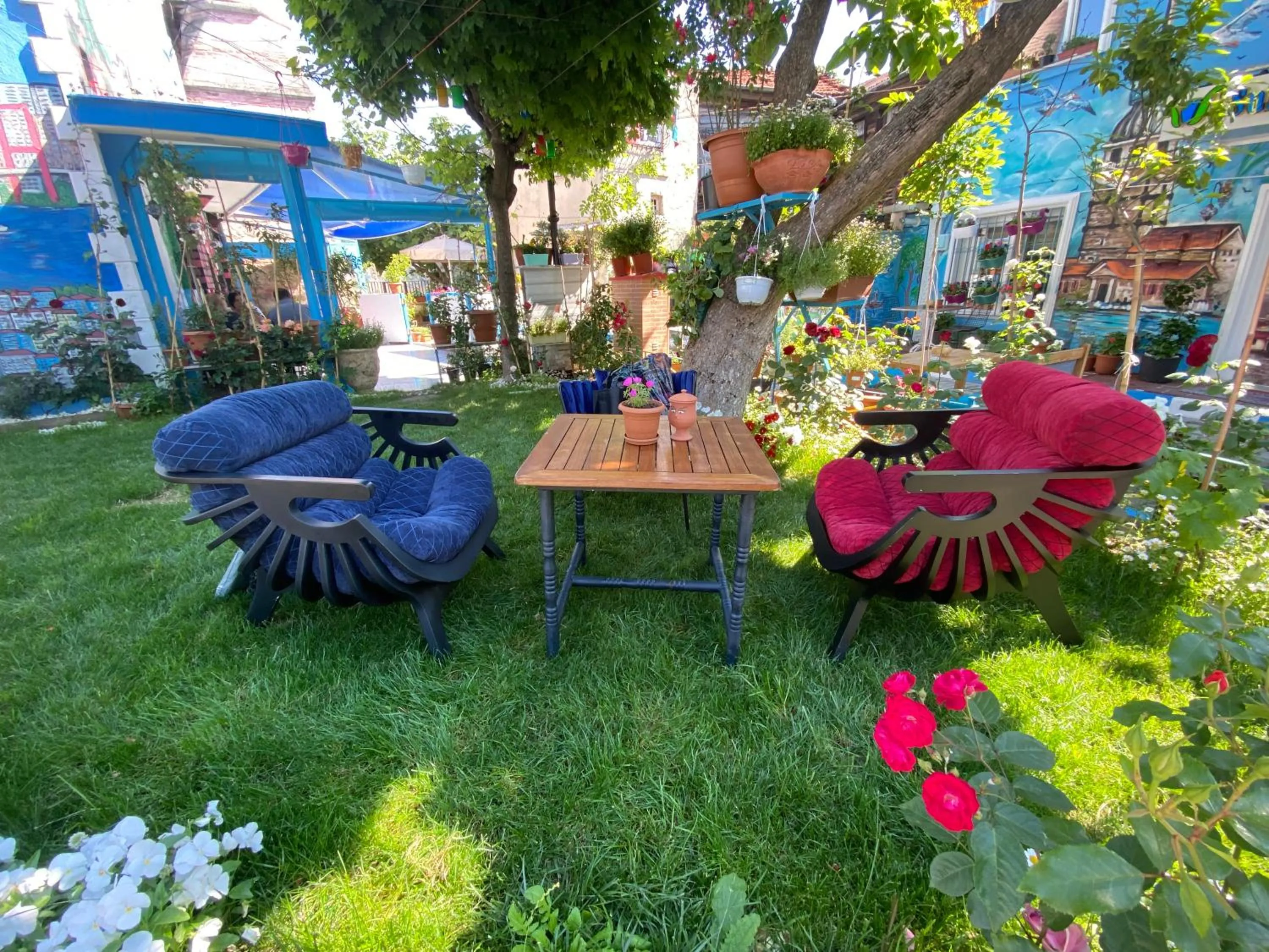 Patio in SULTANAHMET ıŞIL HOTEL