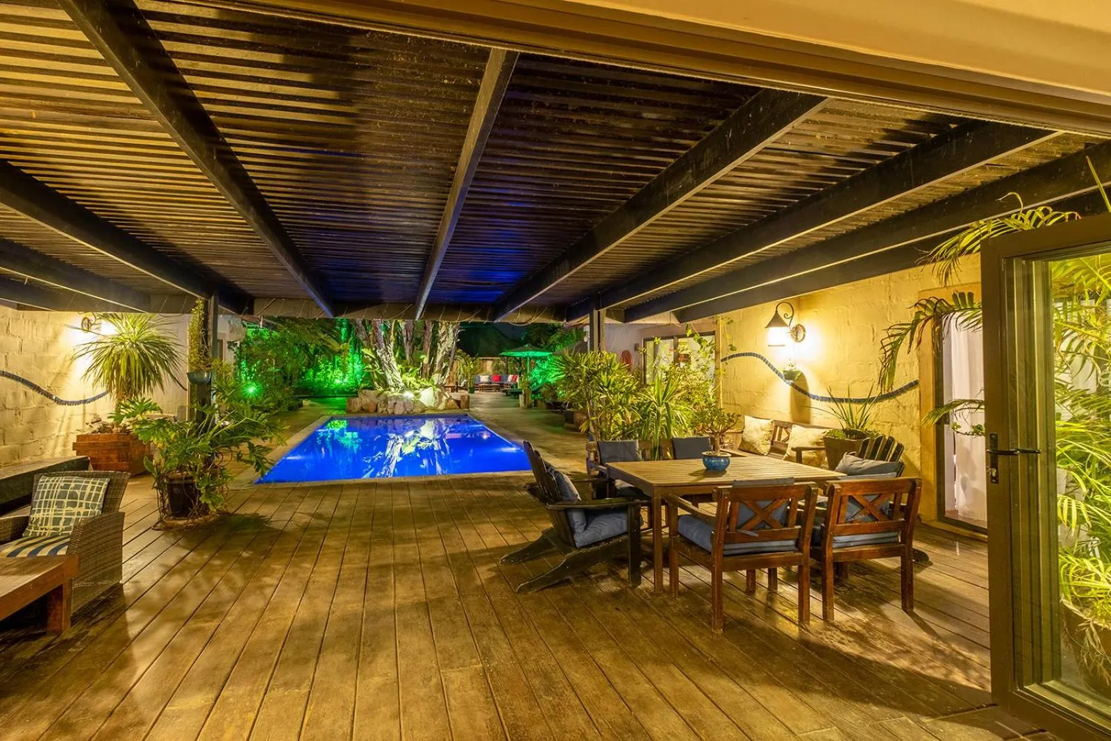 Swimming pool in Gecko Ridge