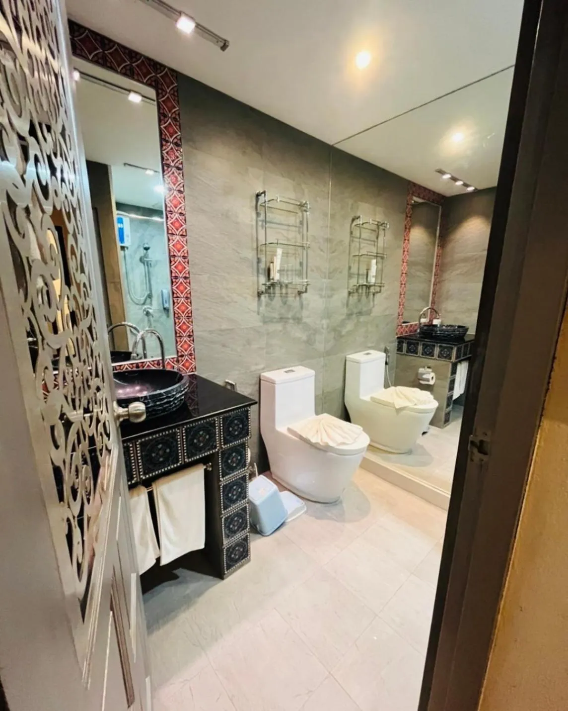 Shower in Baipho Lifestyle