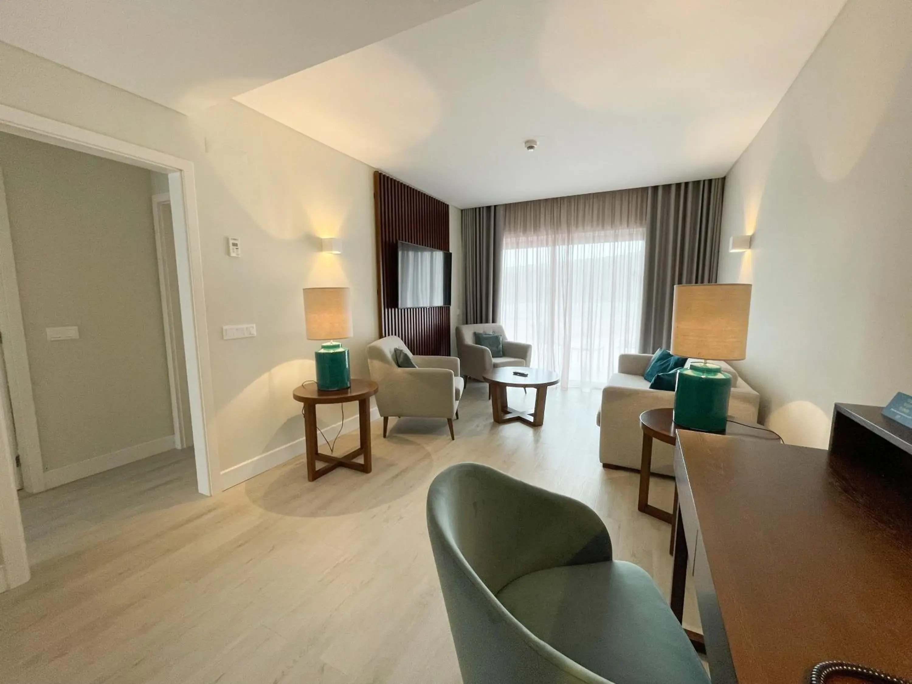 2 Bedroom Suite with Terrace in Four Points by Sheraton Sesimbra 2 Bedroom Suite with Terrace in Four Points by Sheraton Sesimbra