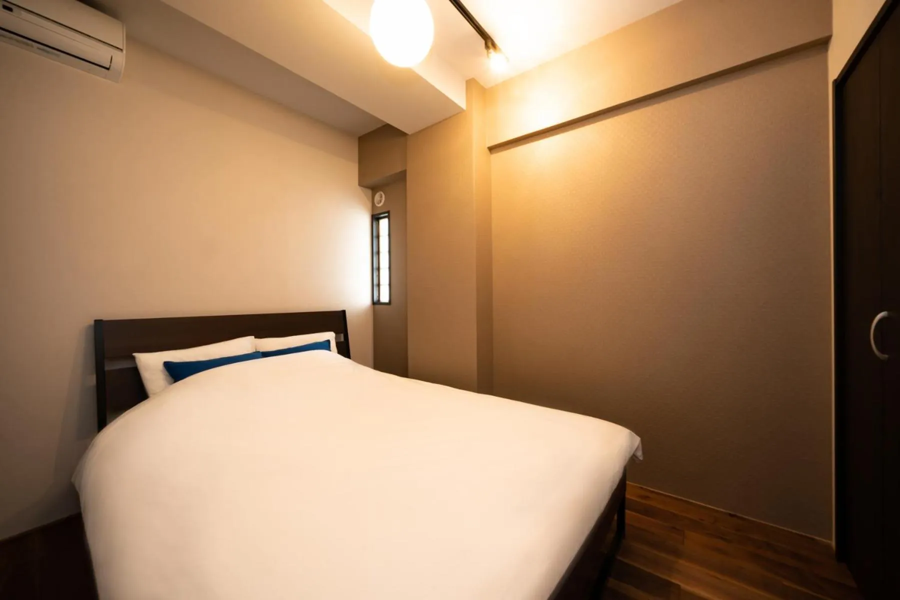 Bed in IMPREST STAY Tokyo Kamata