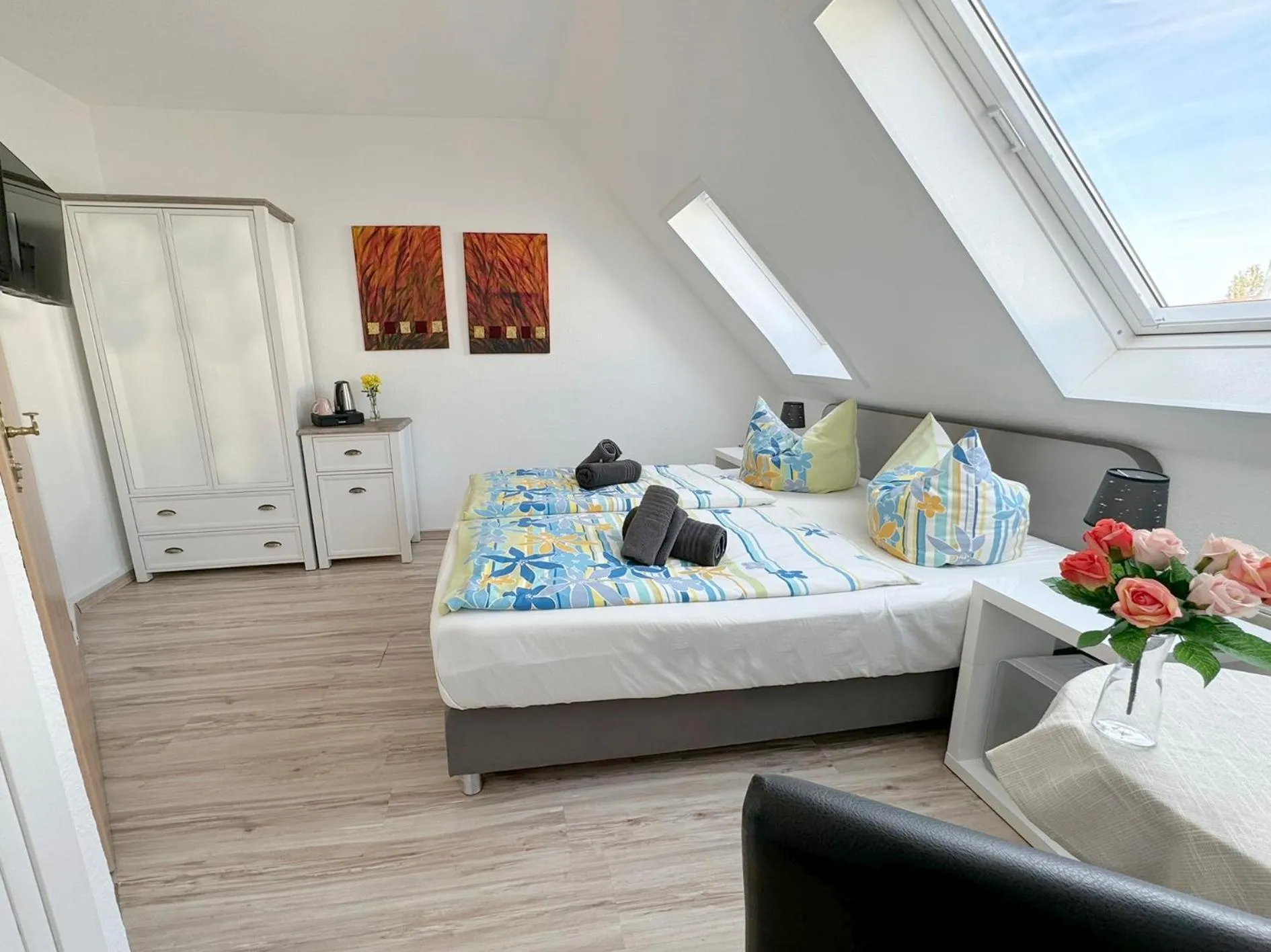 Photo of the whole room, Bed in Hotel Nordlicht