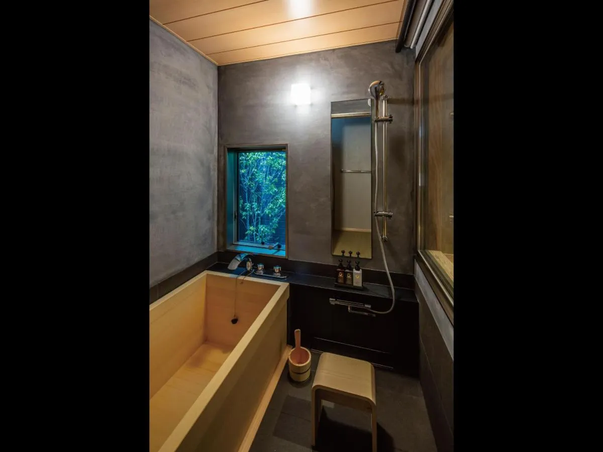 Bathroom in Hakata-no-Yado Tsurezure-Ann