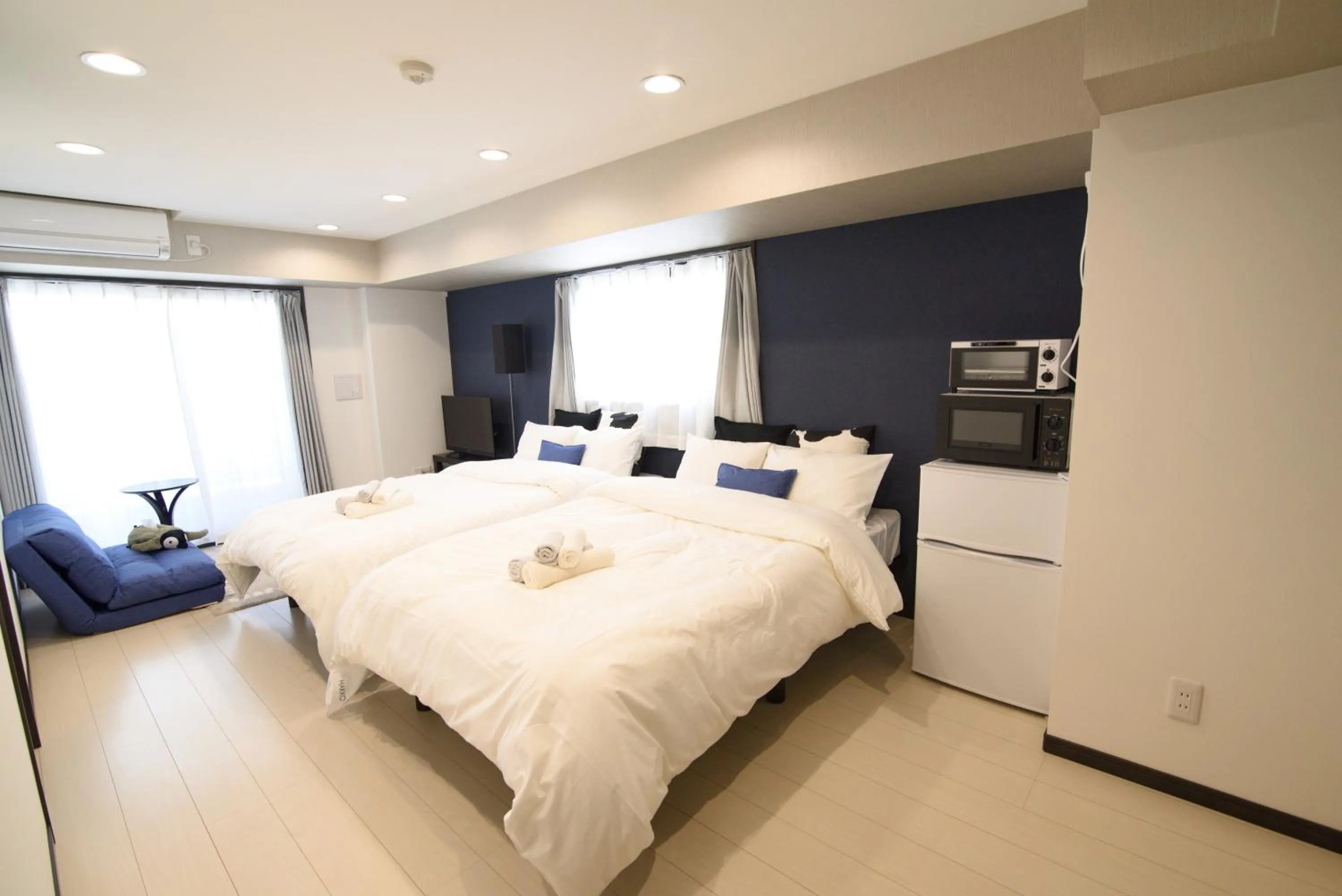 Bed in Hotel Central Yokohama