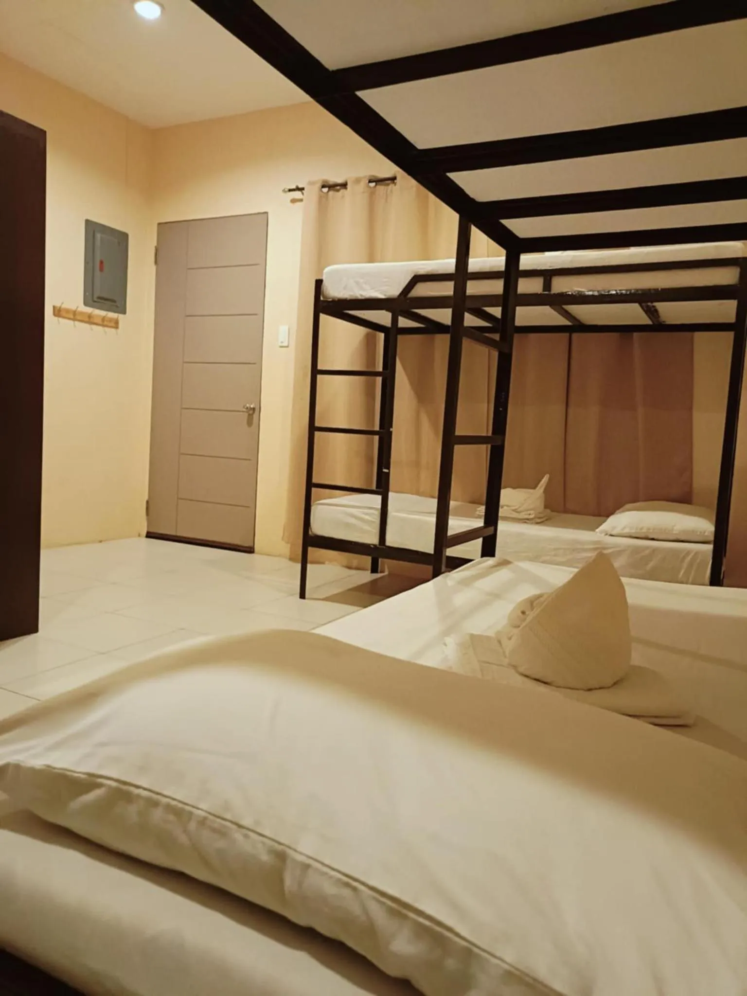 Bed in Claytown Pension House