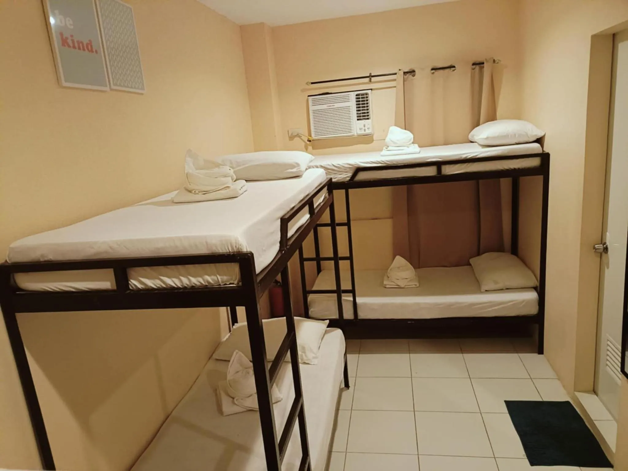 Bed in Claytown Pension House