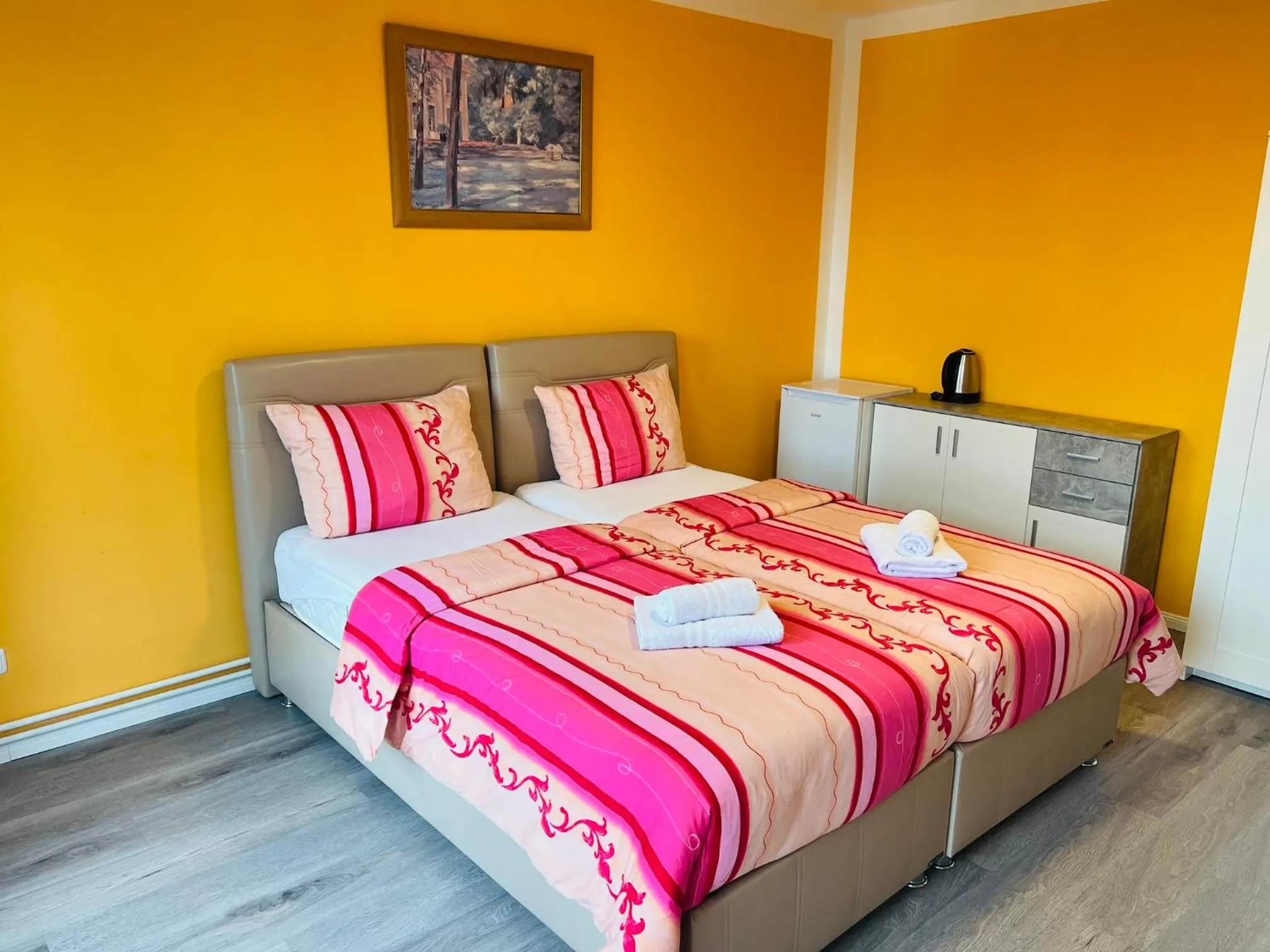 Bed in M&M Hotel - Wilhelmsburg