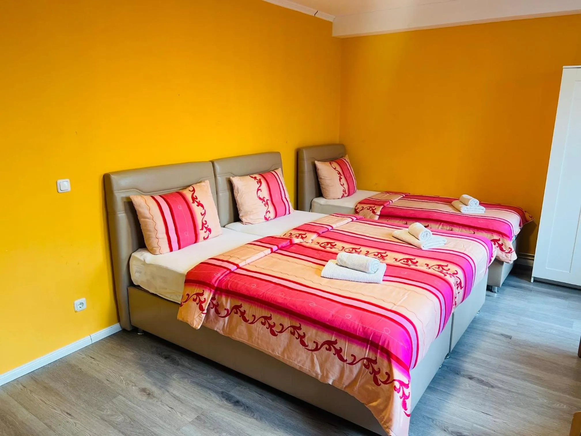 Bed in M&M Hotel - Wilhelmsburg