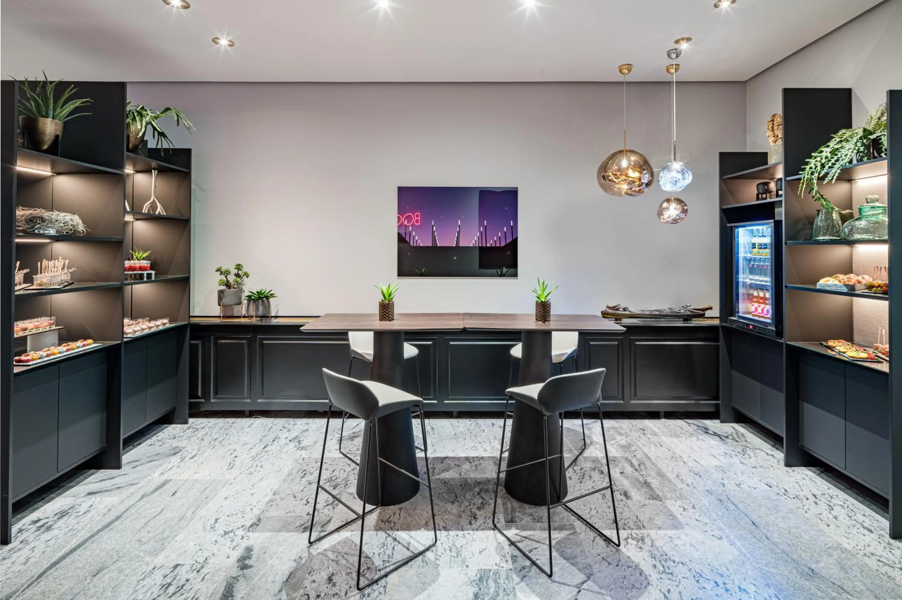 Lounge or bar in Best Western Premier Parkhotel Kronsberg