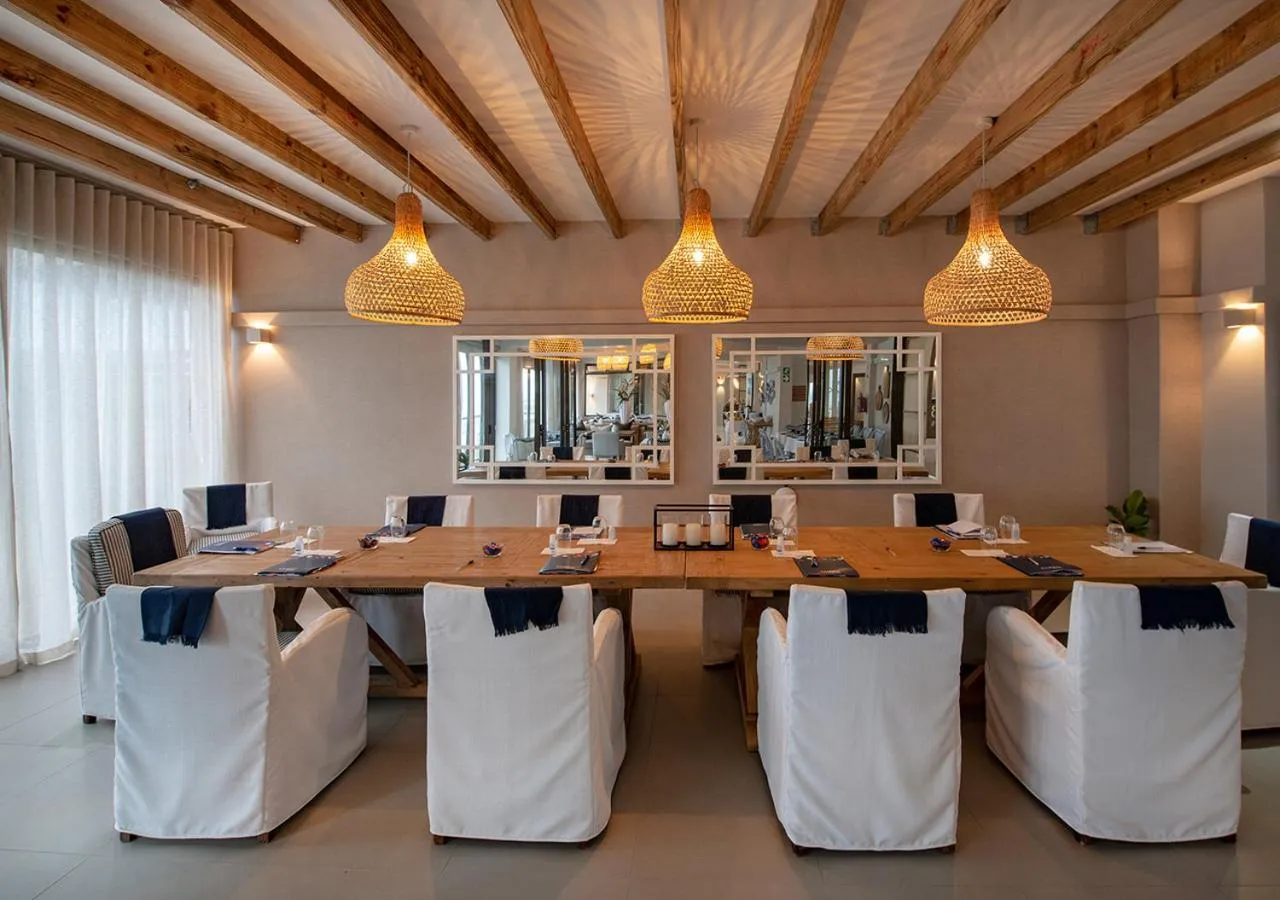 Restaurant/places to eat in The Shark Bay Boutique Hotel & Spa