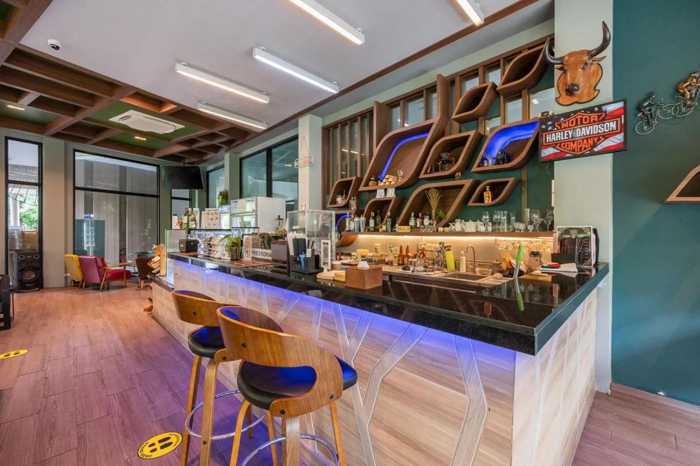 Restaurant/places to eat in At Rice Resort