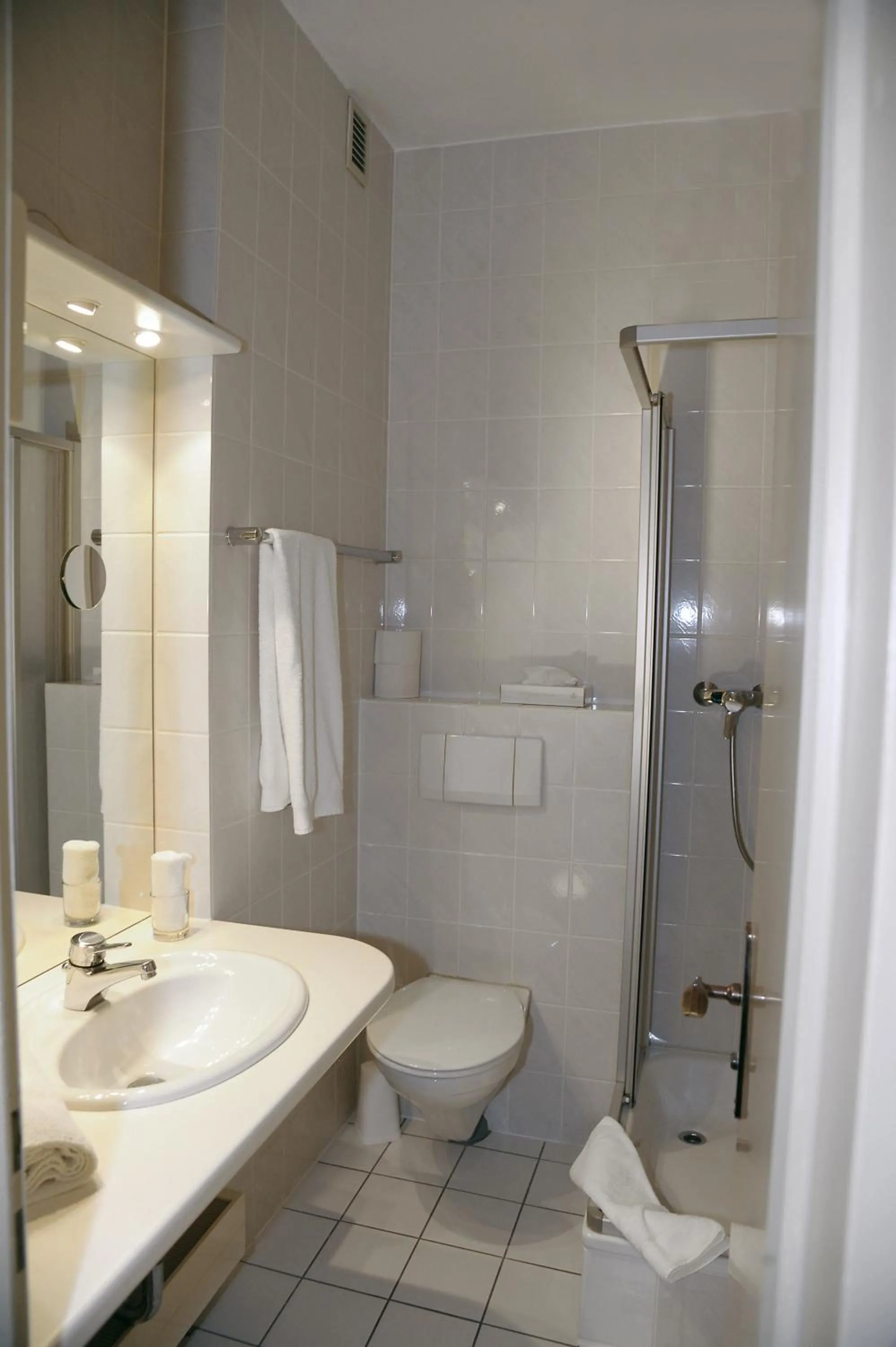 Bathroom in Landhotel Klingerhof