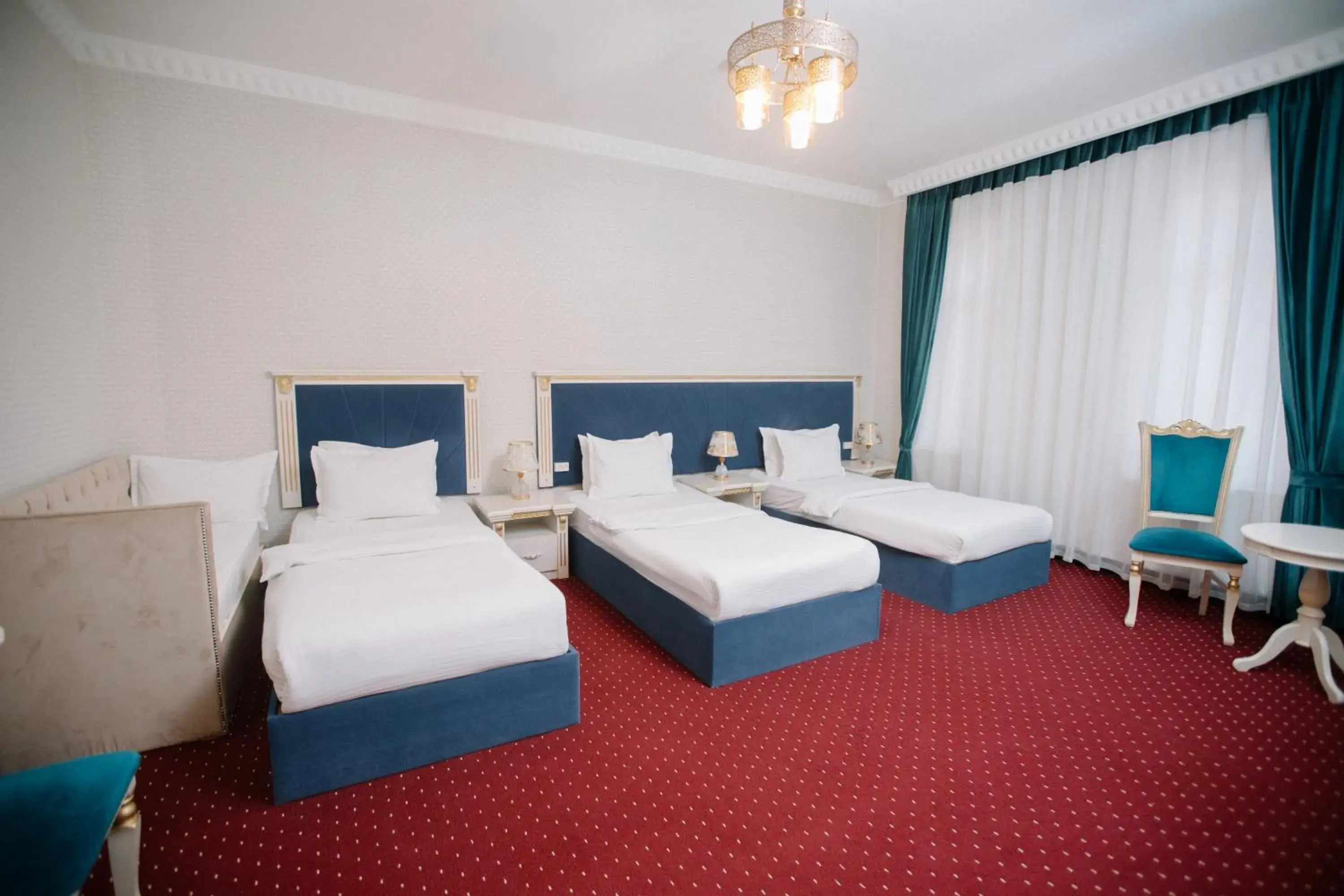 Comfort Triple Room - single occupancy in Dendi Plaza Hotel Comfort Triple Room - single occupancy in Dendi Plaza Hotel