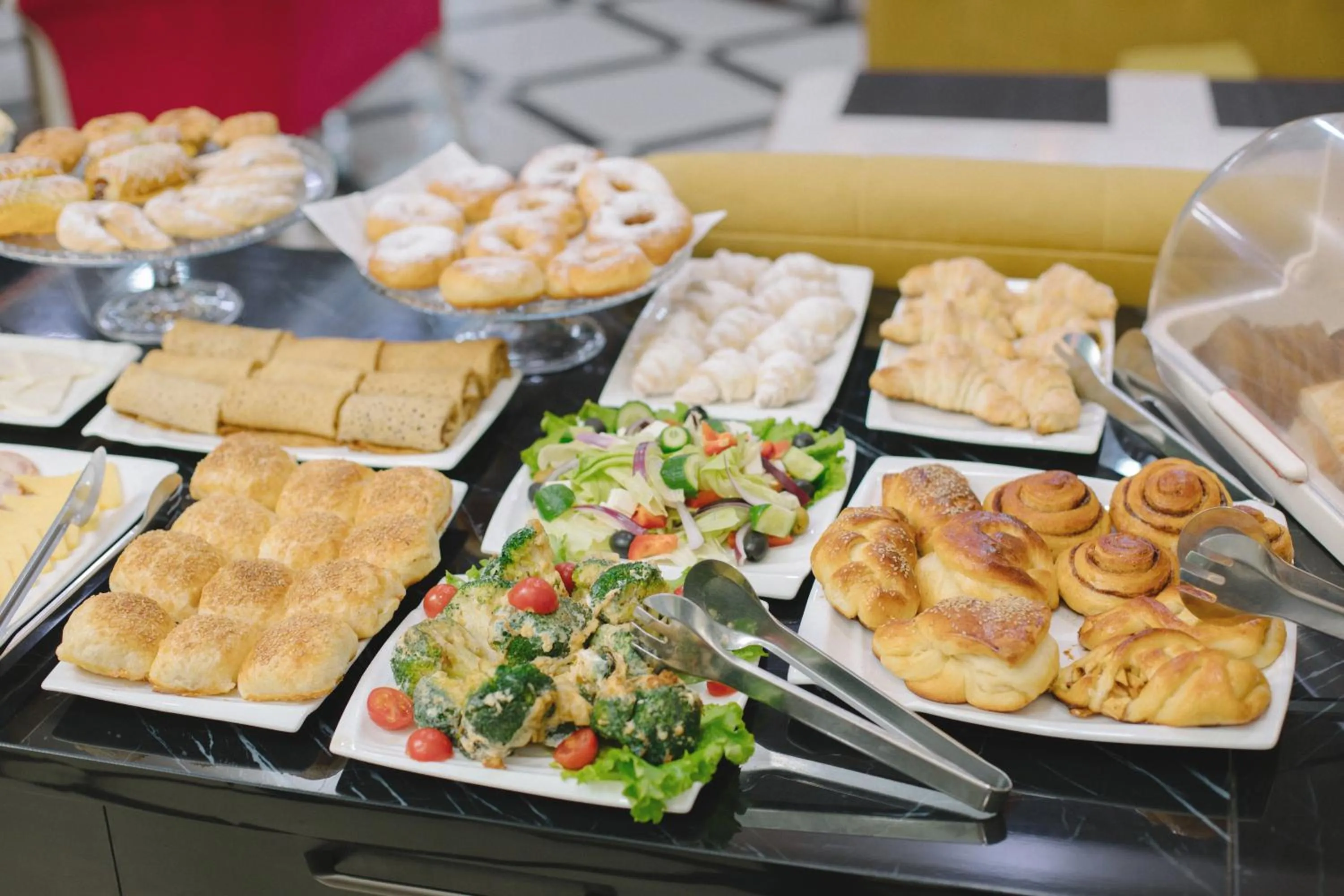 Food in Dendi Plaza Hotel