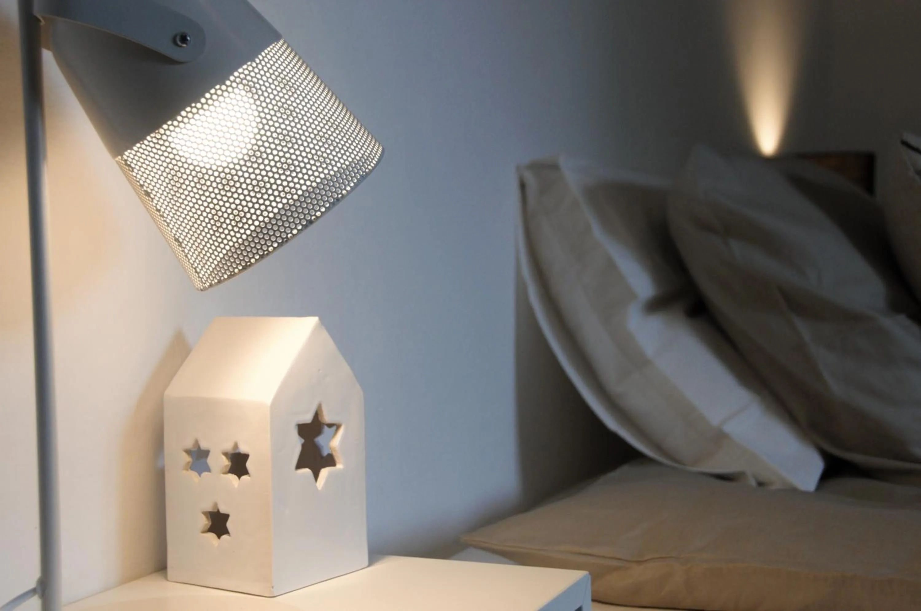 Decorative detail in Giulio Mountain B&B