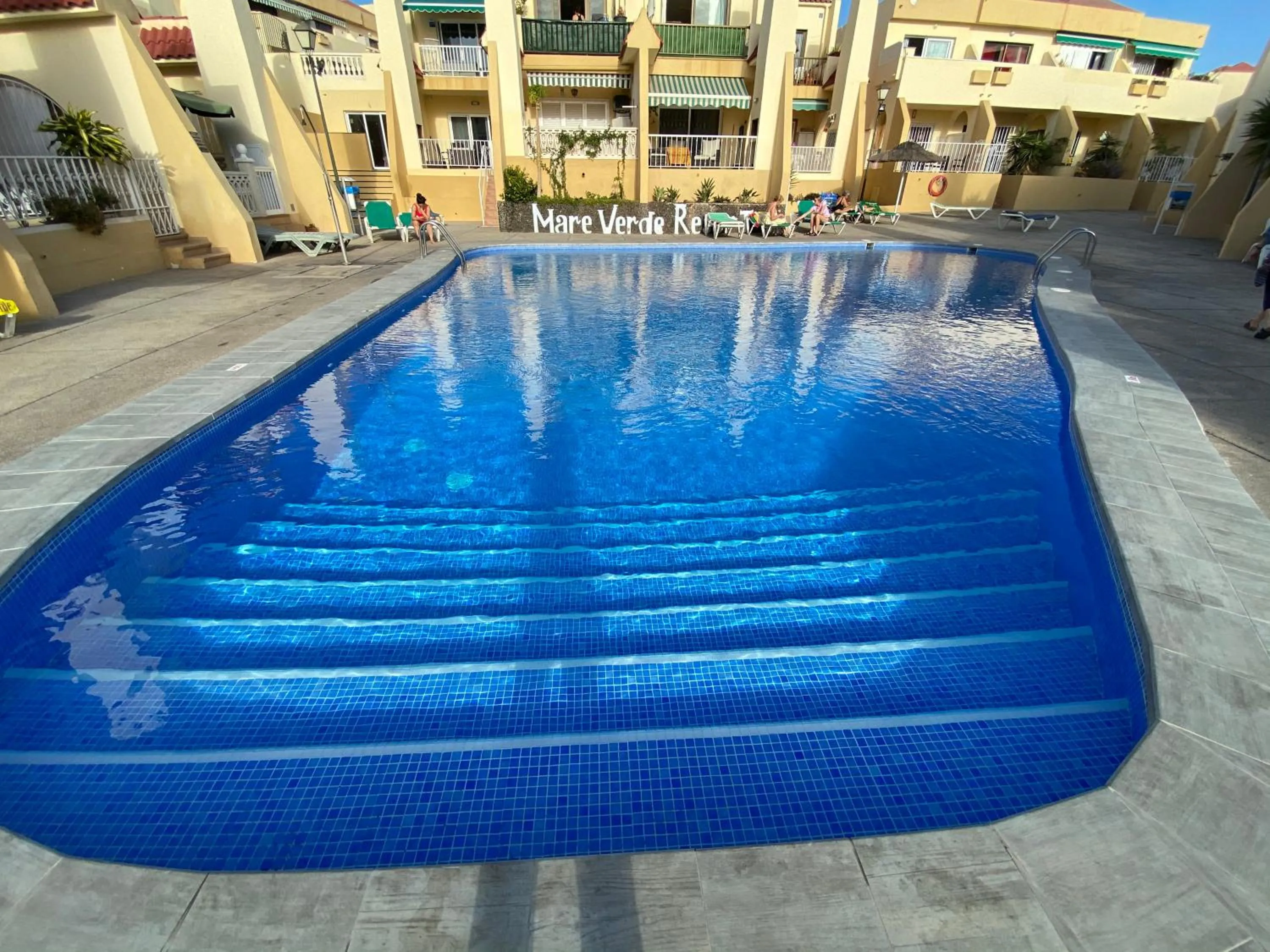 Swimming pool in Apartament Mareverde Resort Costa Adeje