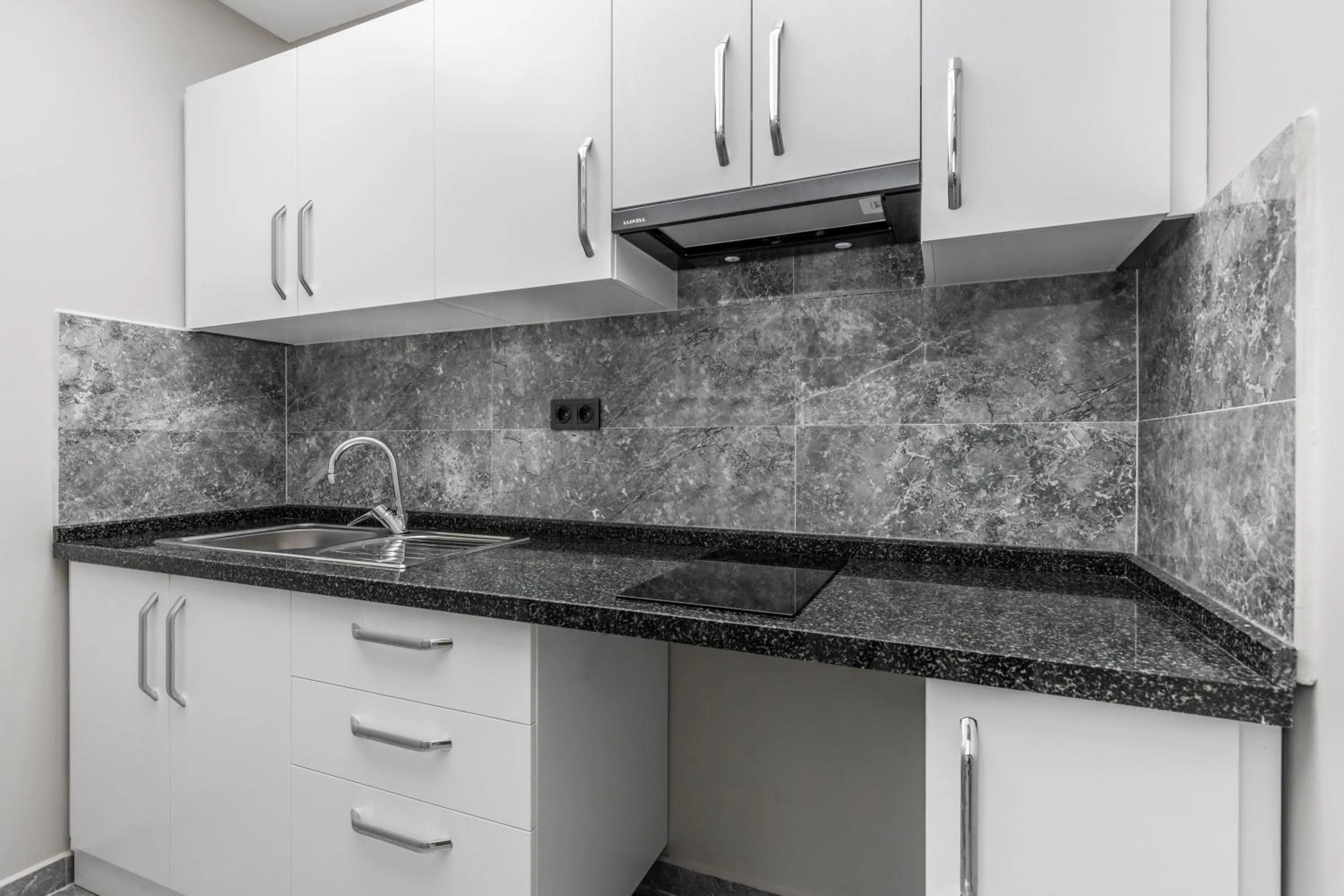 Kitchen or kitchenette in The Plaza Hotel Edirne