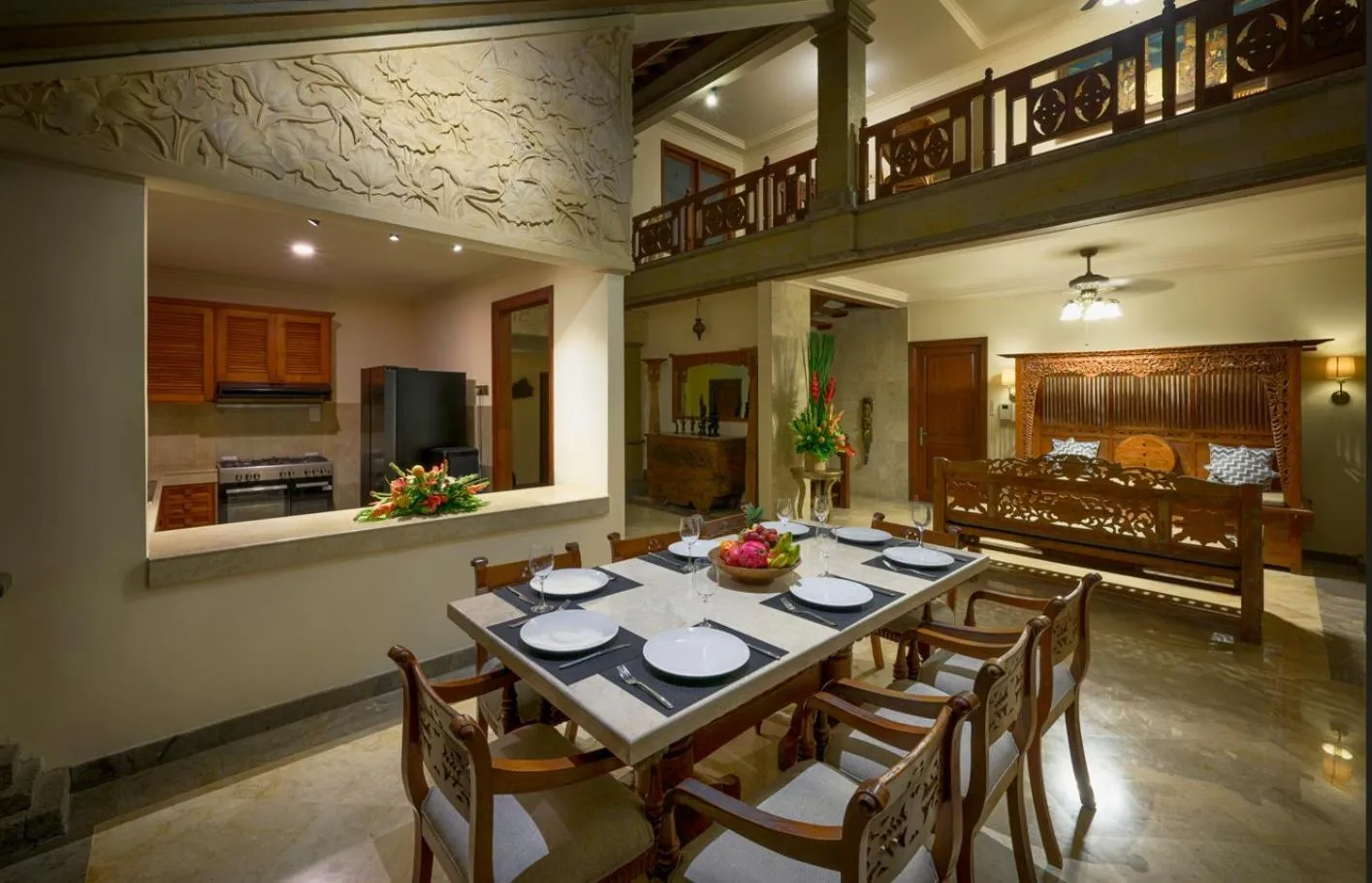 Breakfast in Villa Deh Simba at Oberoi