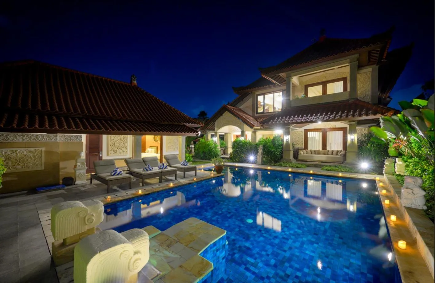 Swimming pool in Villa Deh Simba at Oberoi