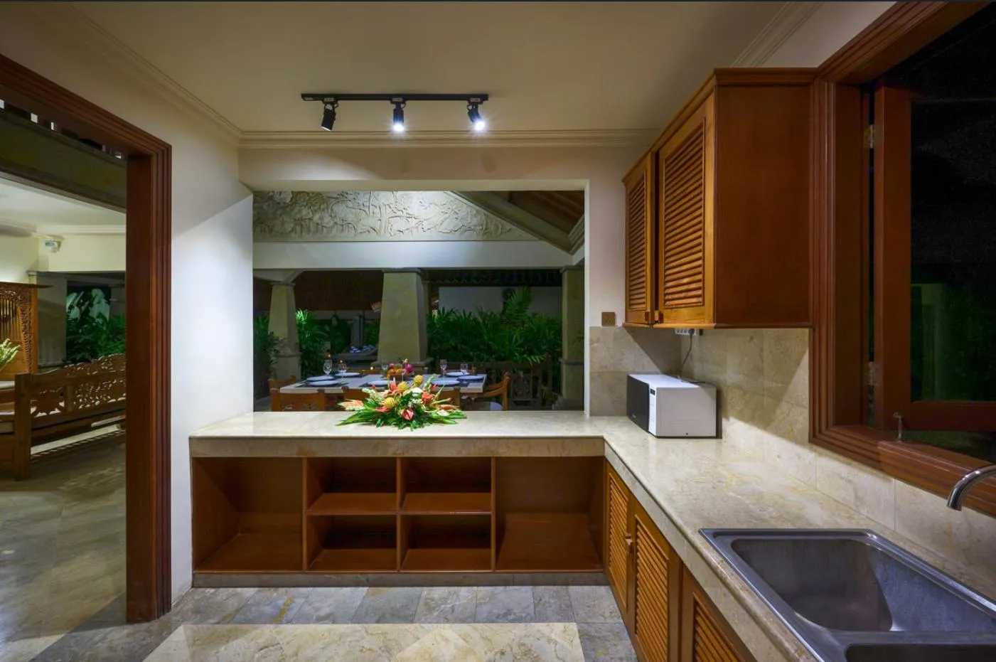 kitchen in Villa Deh Simba at Oberoi