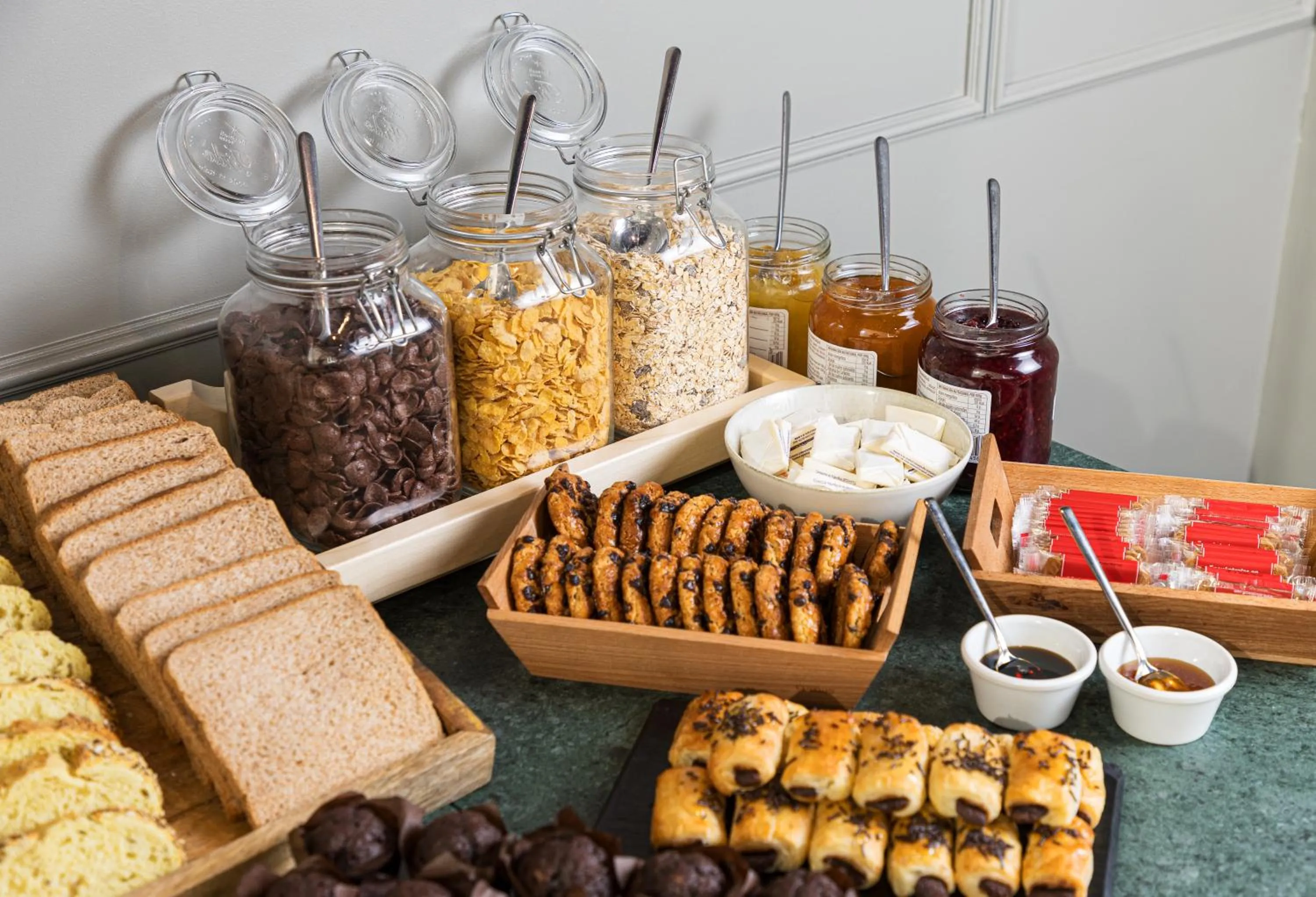 Restaurant/places to eat in Smartr Madrid Gran Via 47