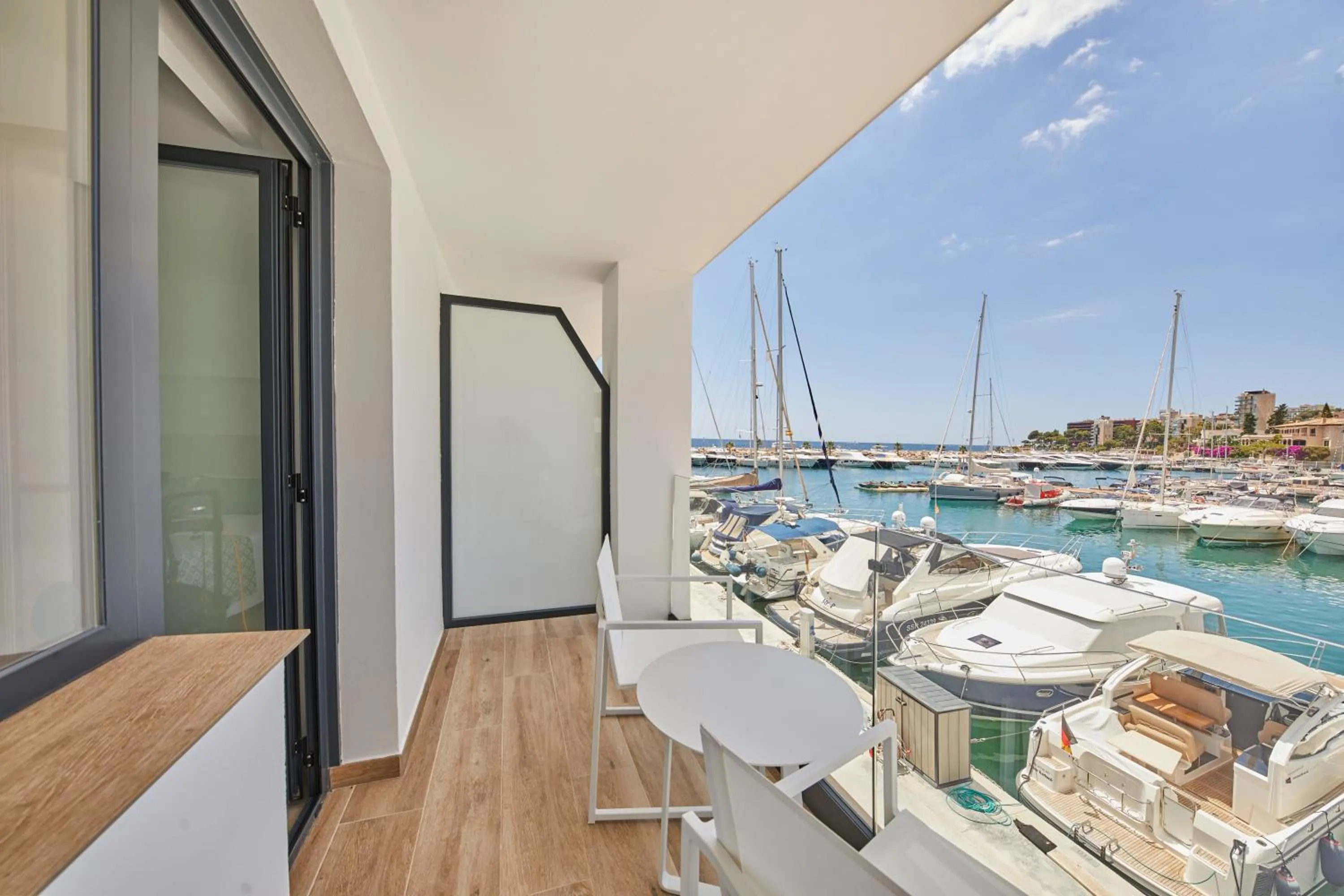 Balcony/Terrace in Calanova Sports Residence
