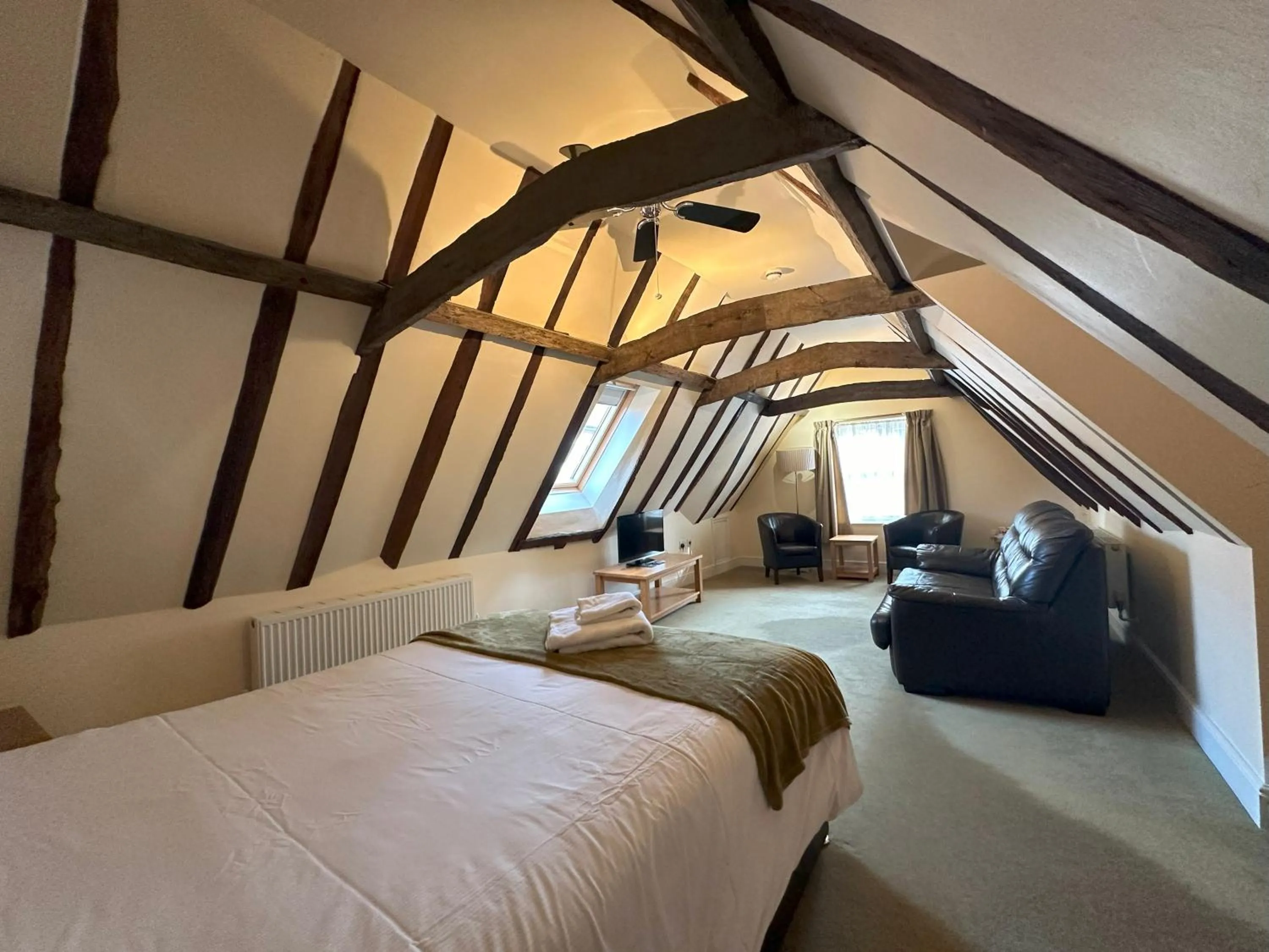 Bedroom, Bed in The North Hill Hotel