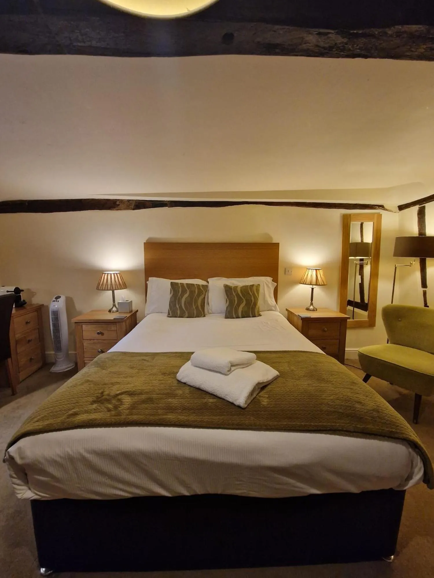 Bedroom, Bed in The North Hill Hotel