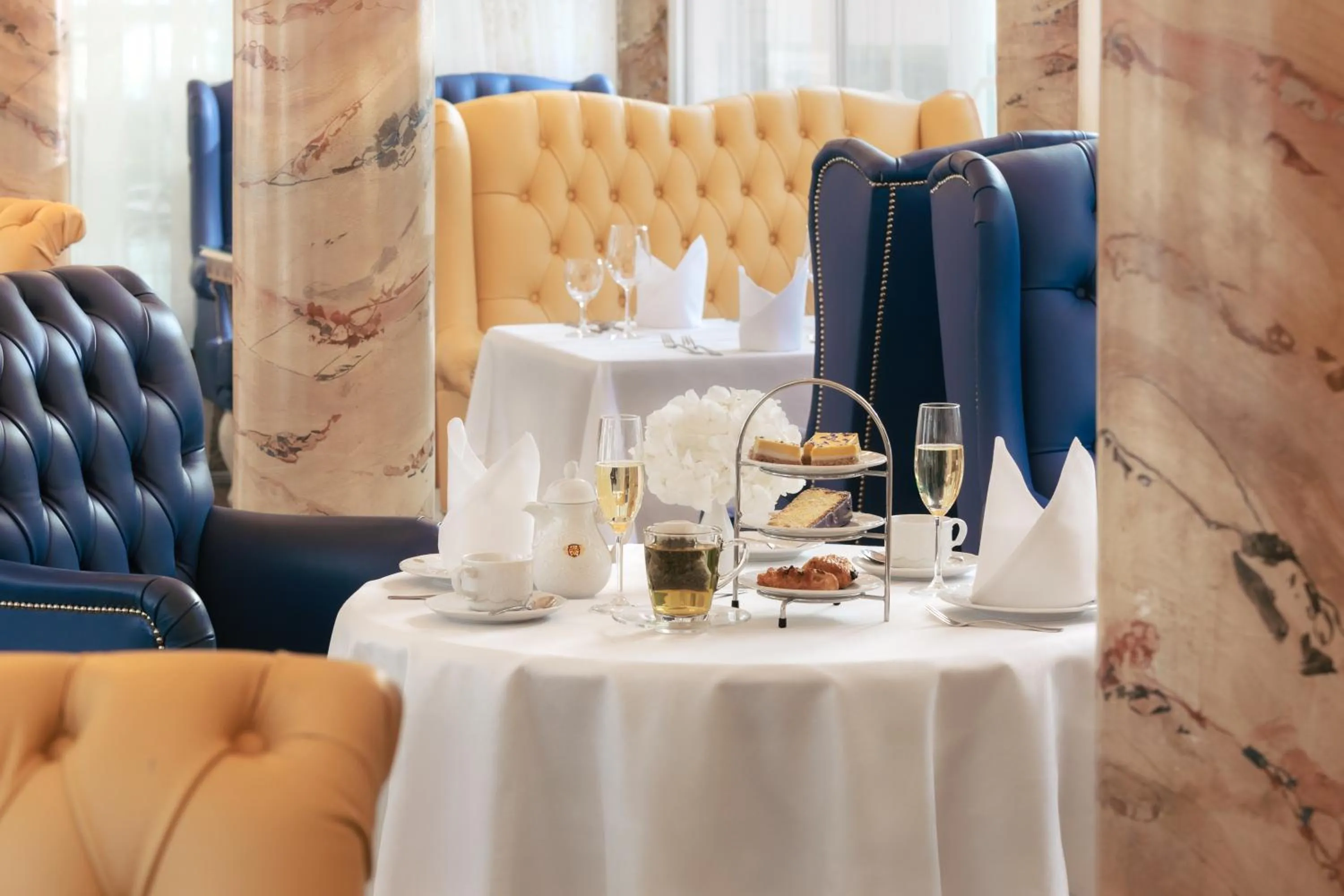 Restaurant/places to eat in Hotel Fürstenhof Bad Bertrich