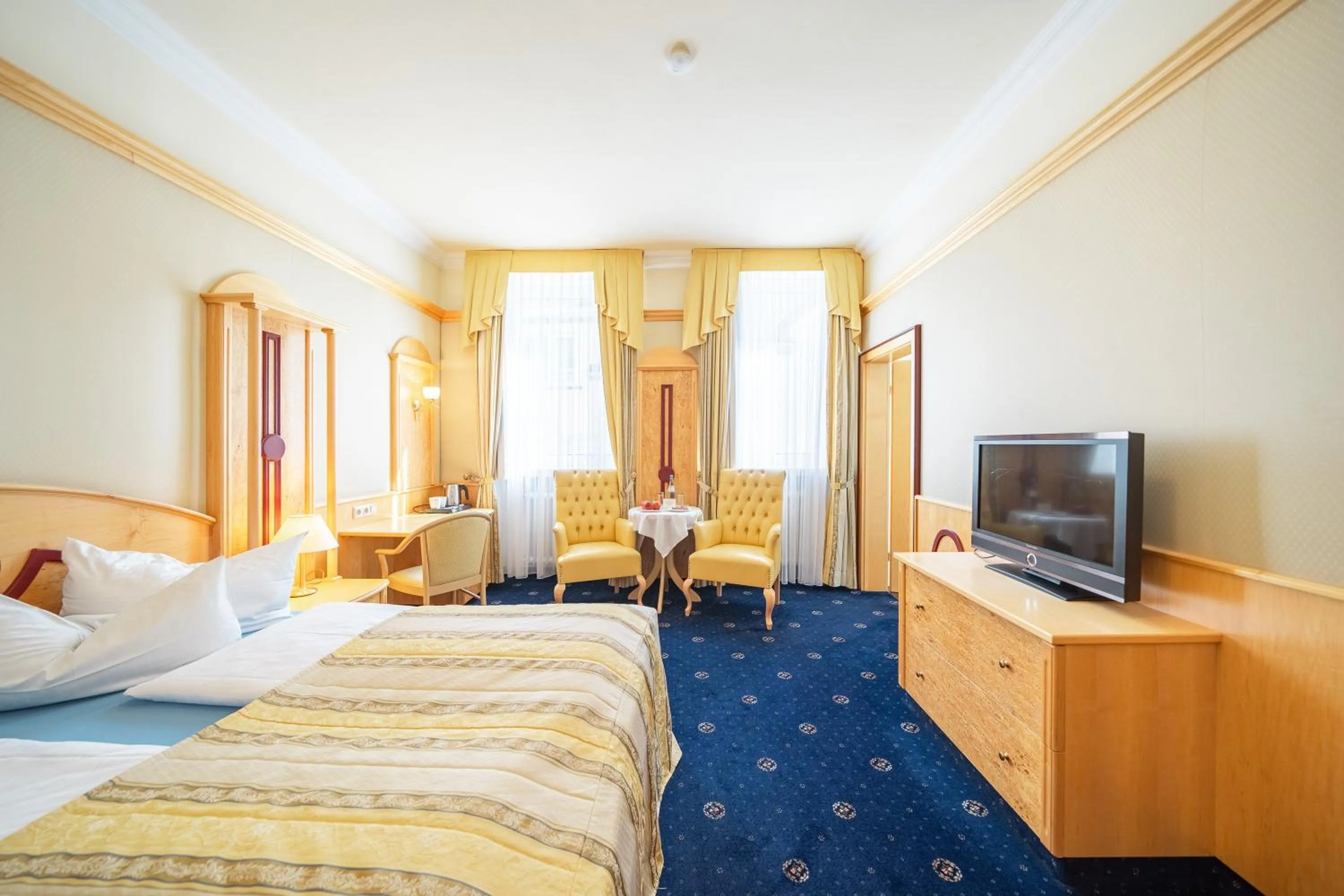 Bed in Hotel Fürstenhof Bad Bertrich