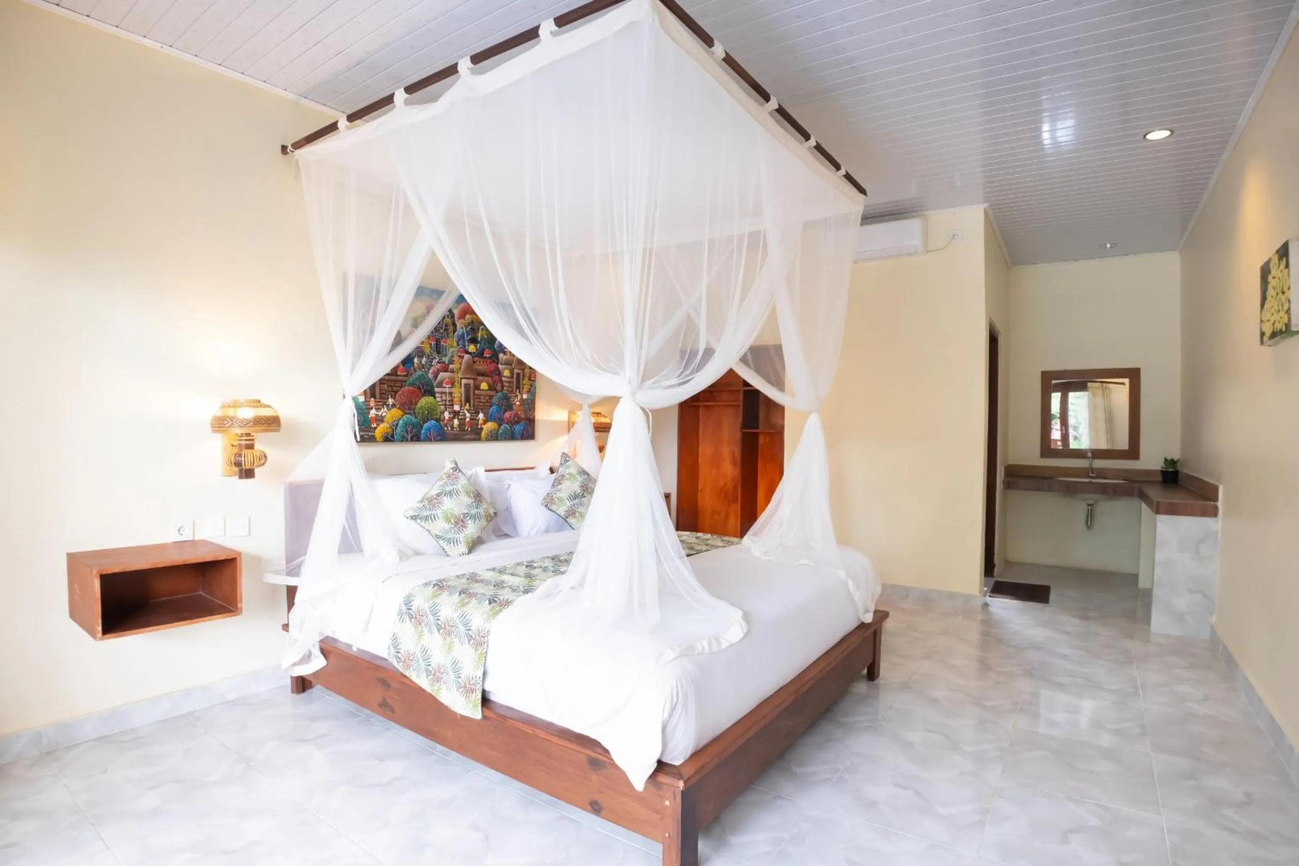 Bed in Tantra House Ubud