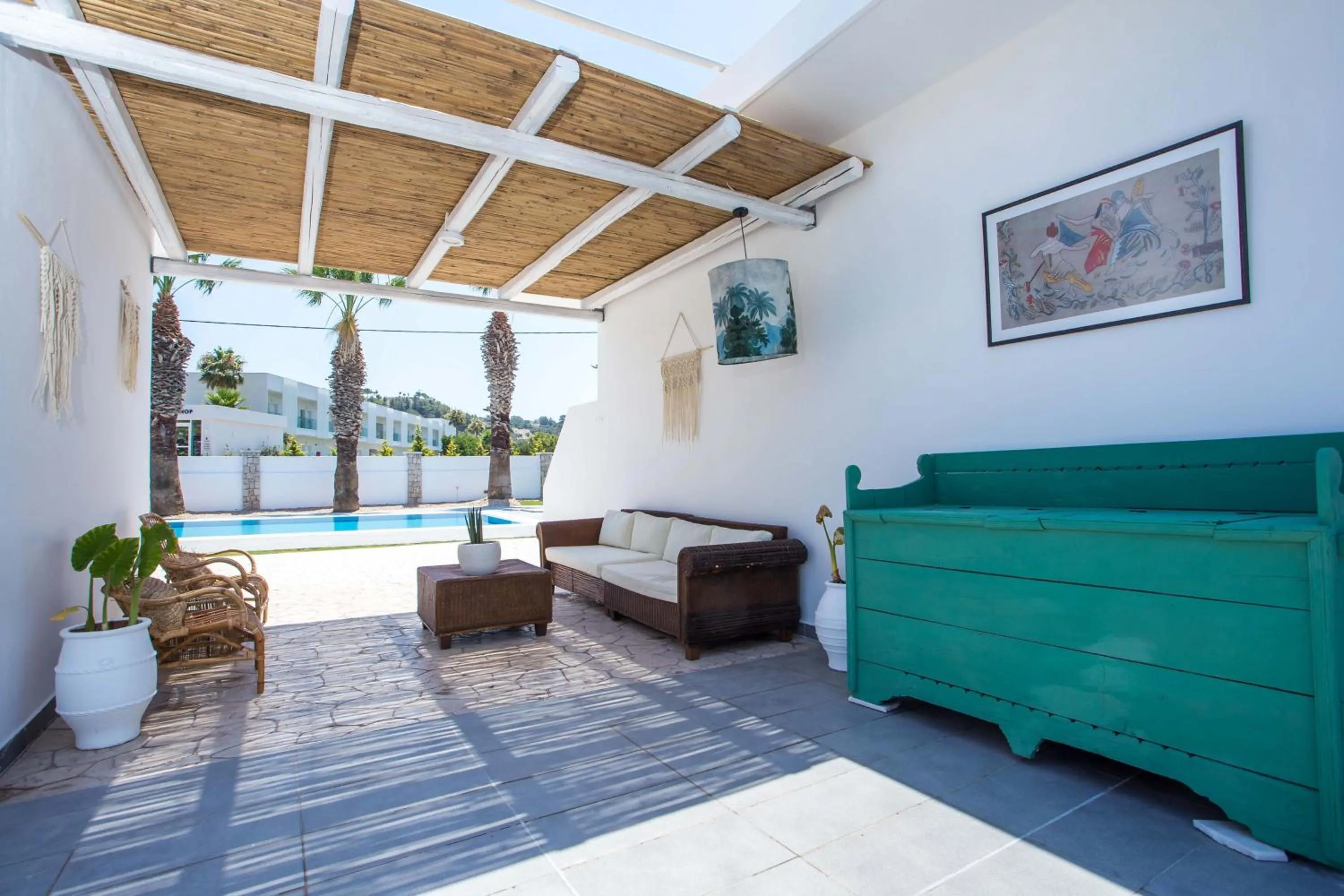 Seating area in Rosie's Bellezza