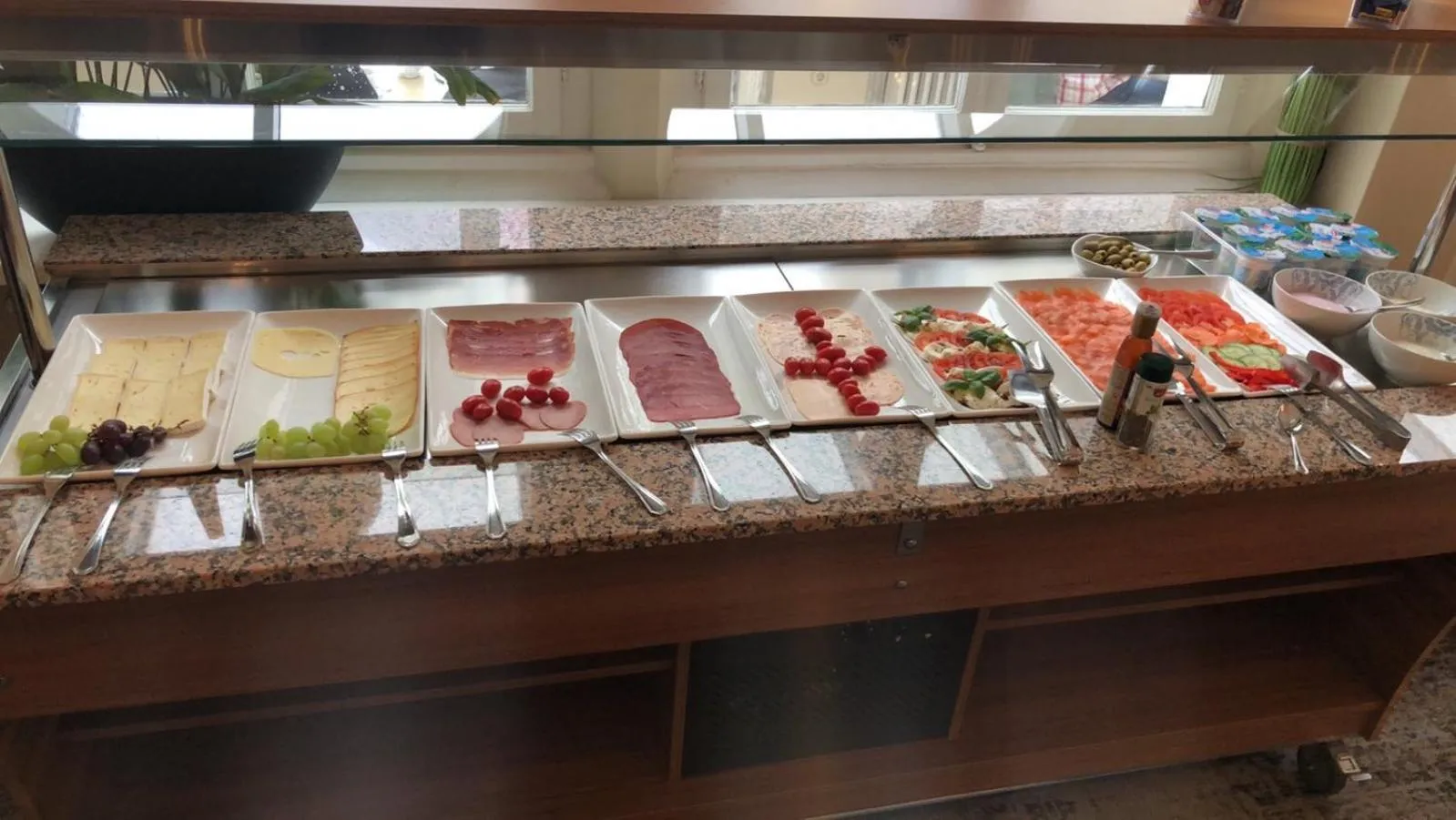 Breakfast in Kurhotel Quellenhof