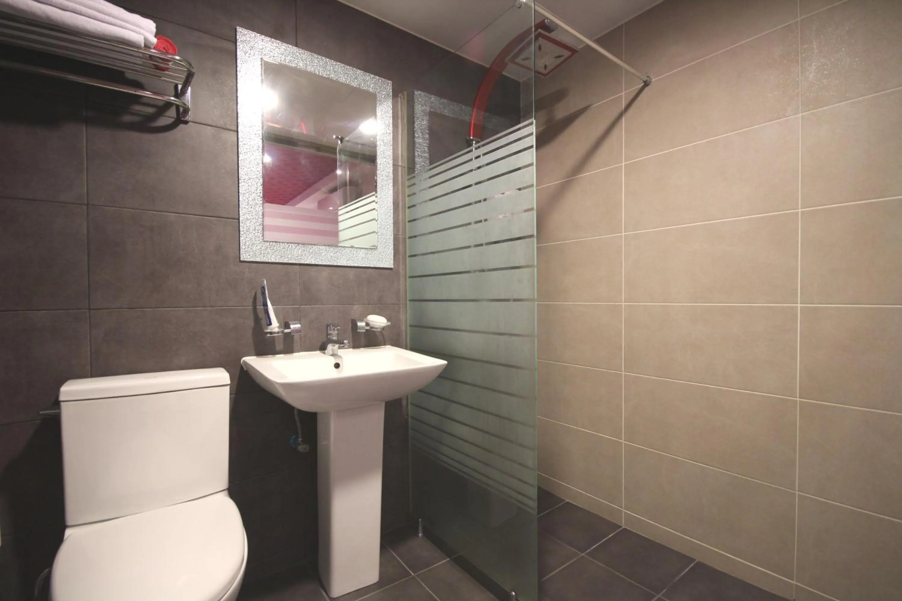 Bathroom in Sono Hotel