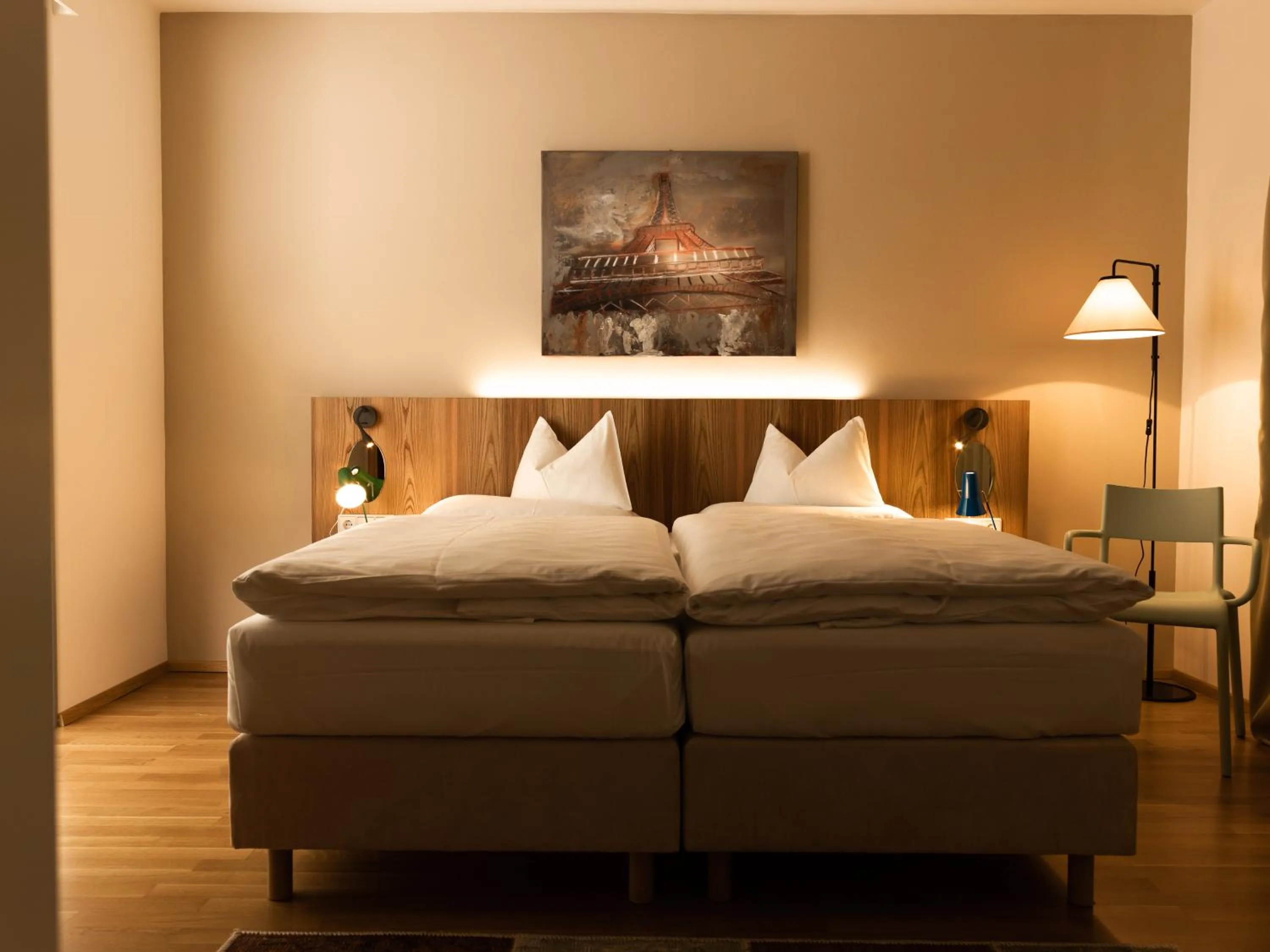 Photo of the whole room, Bed in At the Park Hotel