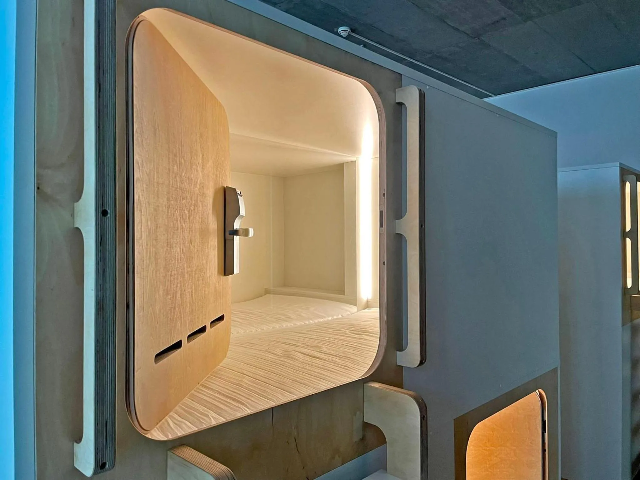 Heart of Gold Hostel & Capsules Berlin