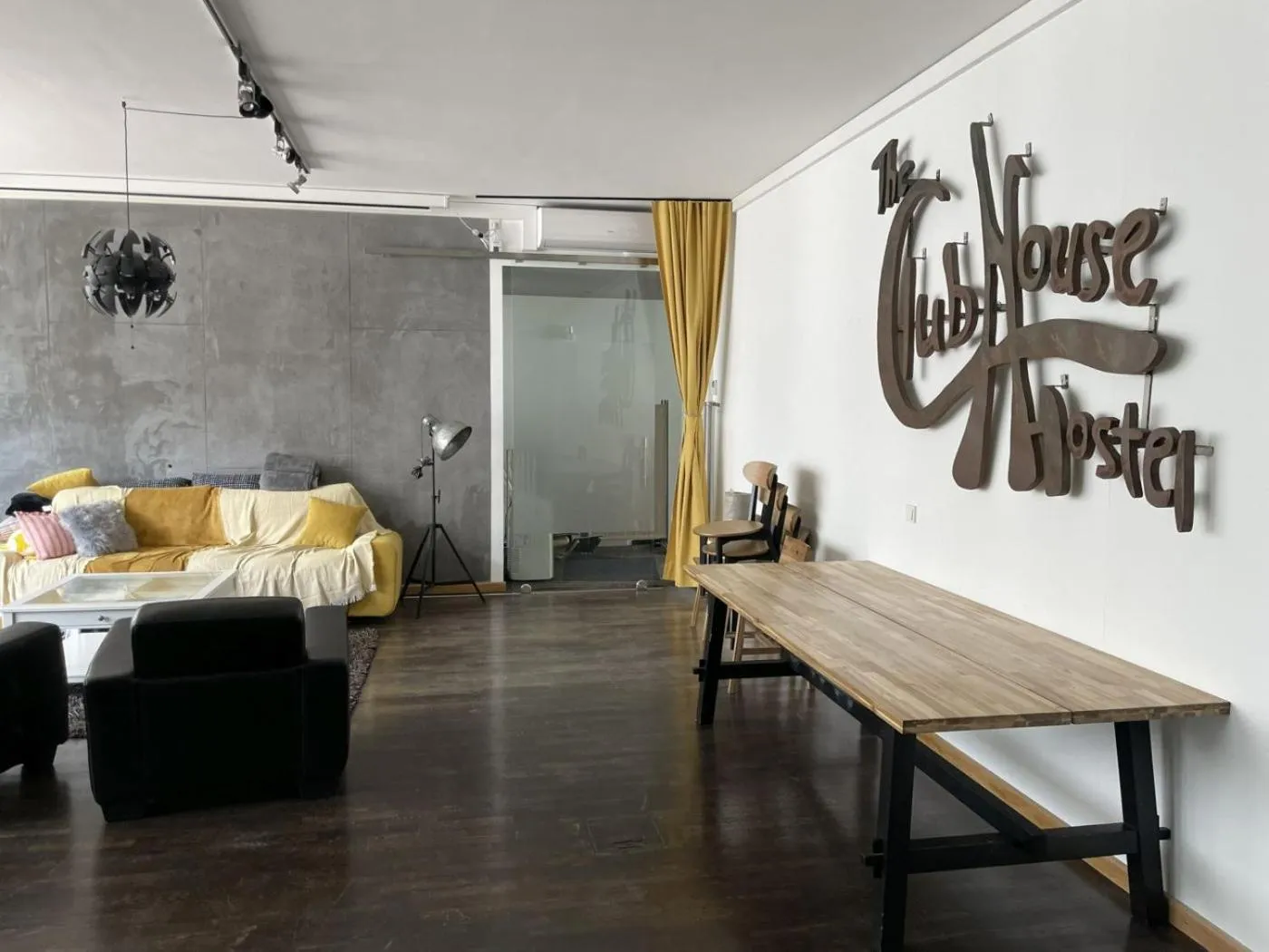 Heart of Gold Hostel & Capsules Berlin