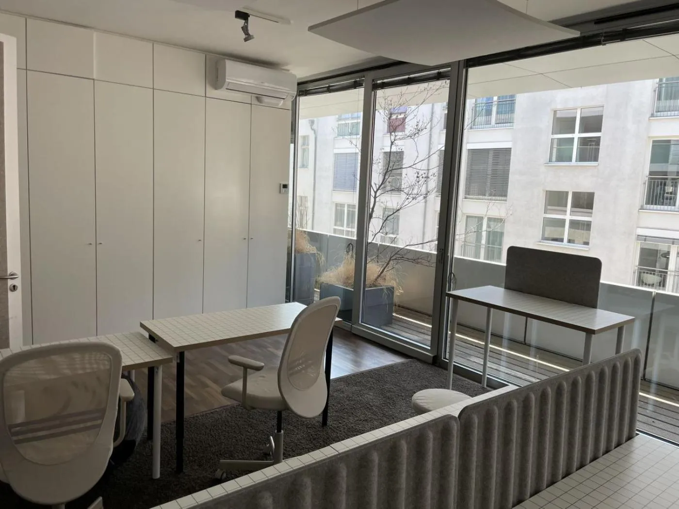 Business facilities in Heart of Gold Hostel & Capsules Berlin