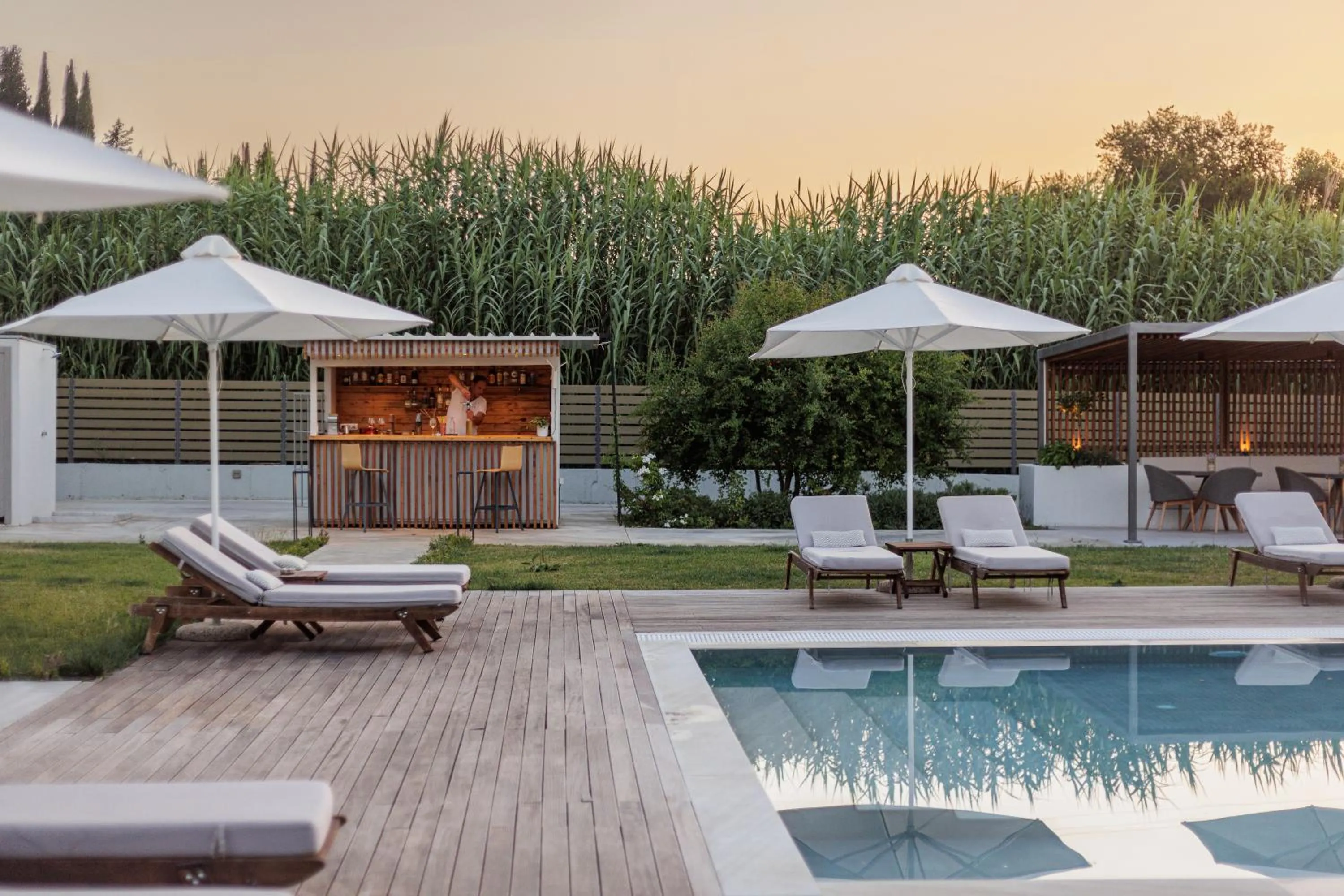 Garden in V Luxury Suites